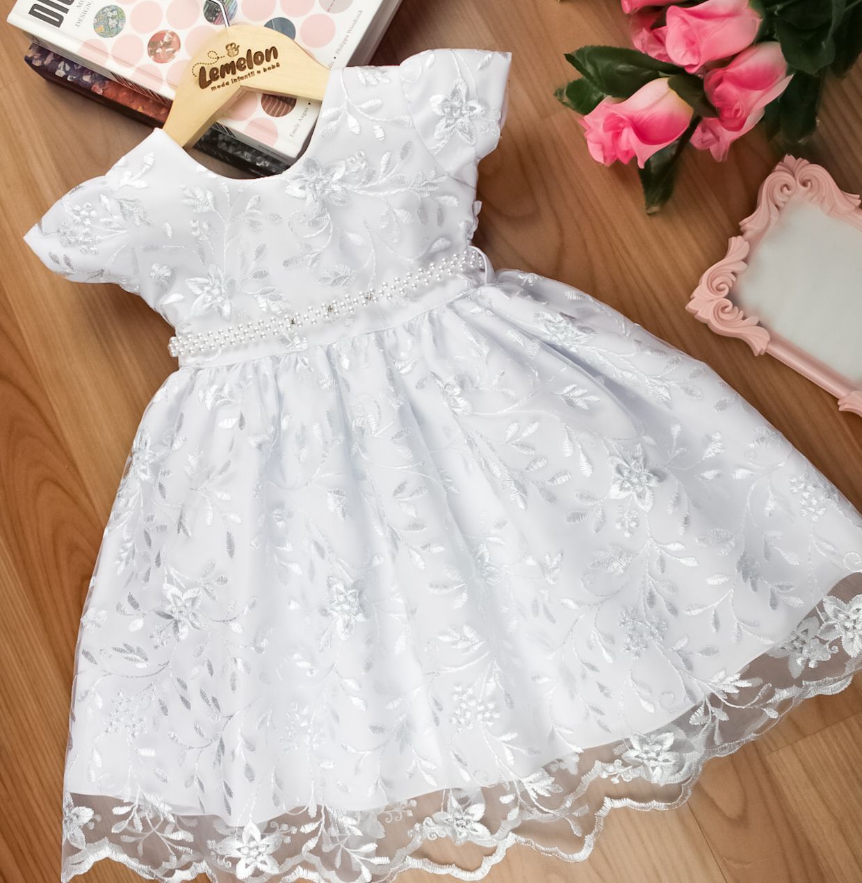 Vestido Infantil Branco Bordado para Batizado e Daminhas - Roupa Infantil|Lemelon  Moda Infantil e Bebê