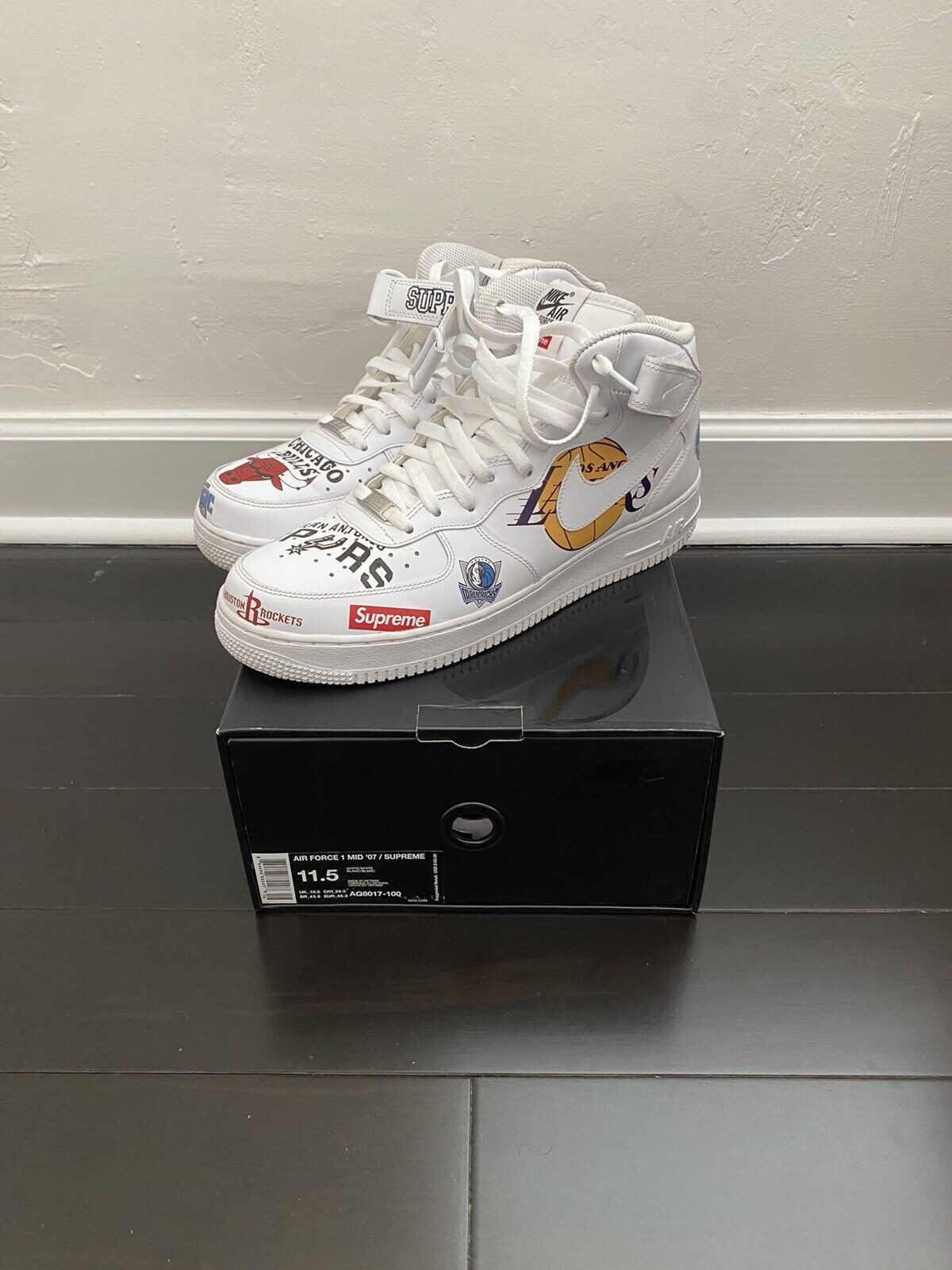 Nike Supreme x NBA x Air Force 1 Mid 07 'White' - Boutique Nike Supreme x NBA x Air Force 1 Mid 07 'White' - Boutique