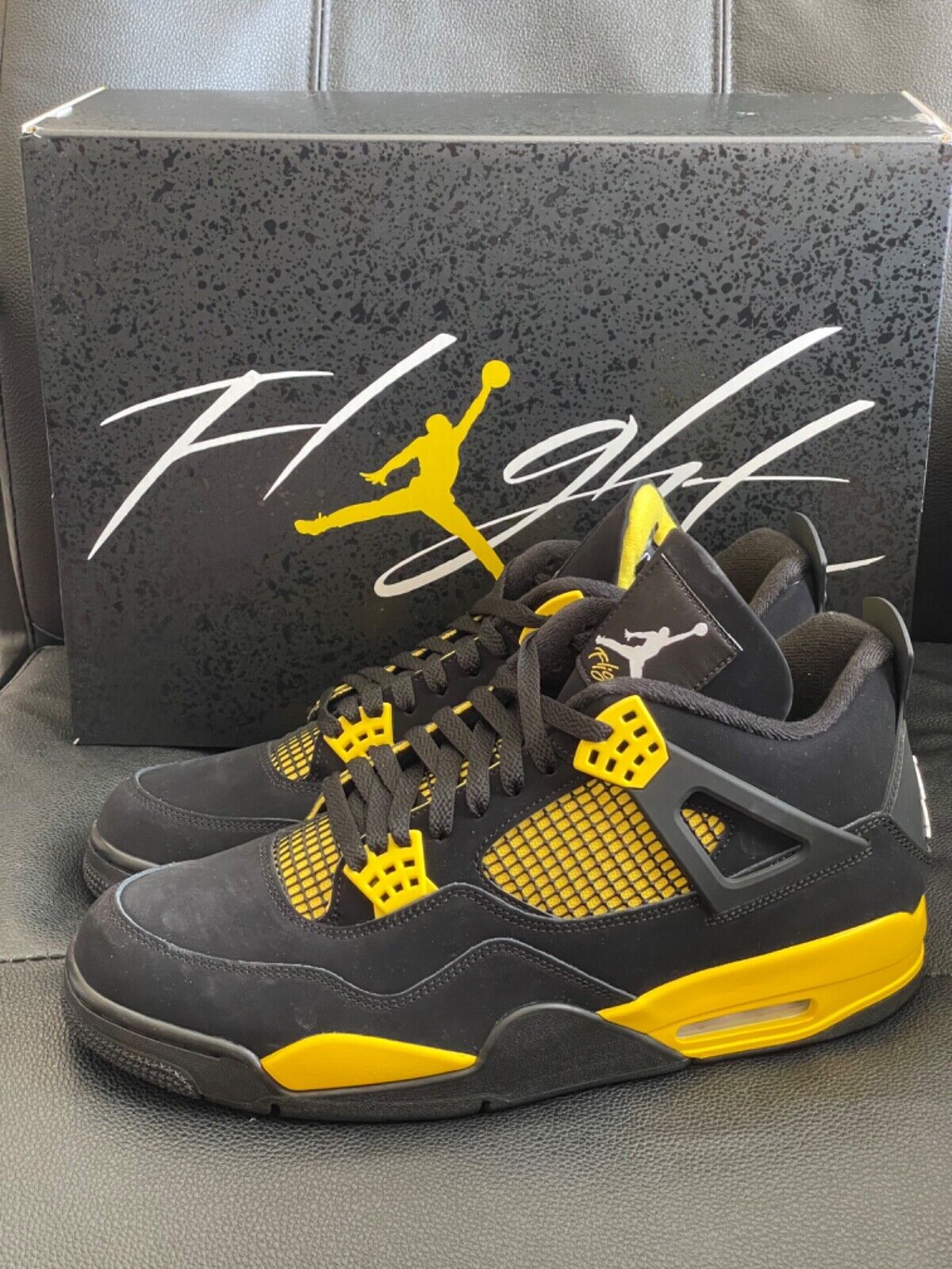 早割ex Air ZeroUm Boutique - 2023 'Thunder' Retro 4 Jordan 靴