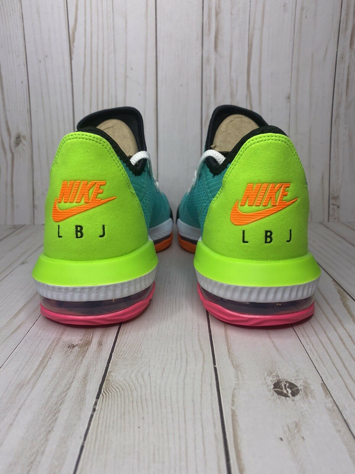 Nike LeBron 16 Low Air Max Trainer 2 Boutique ZeroUm Conceito Hype de A Z