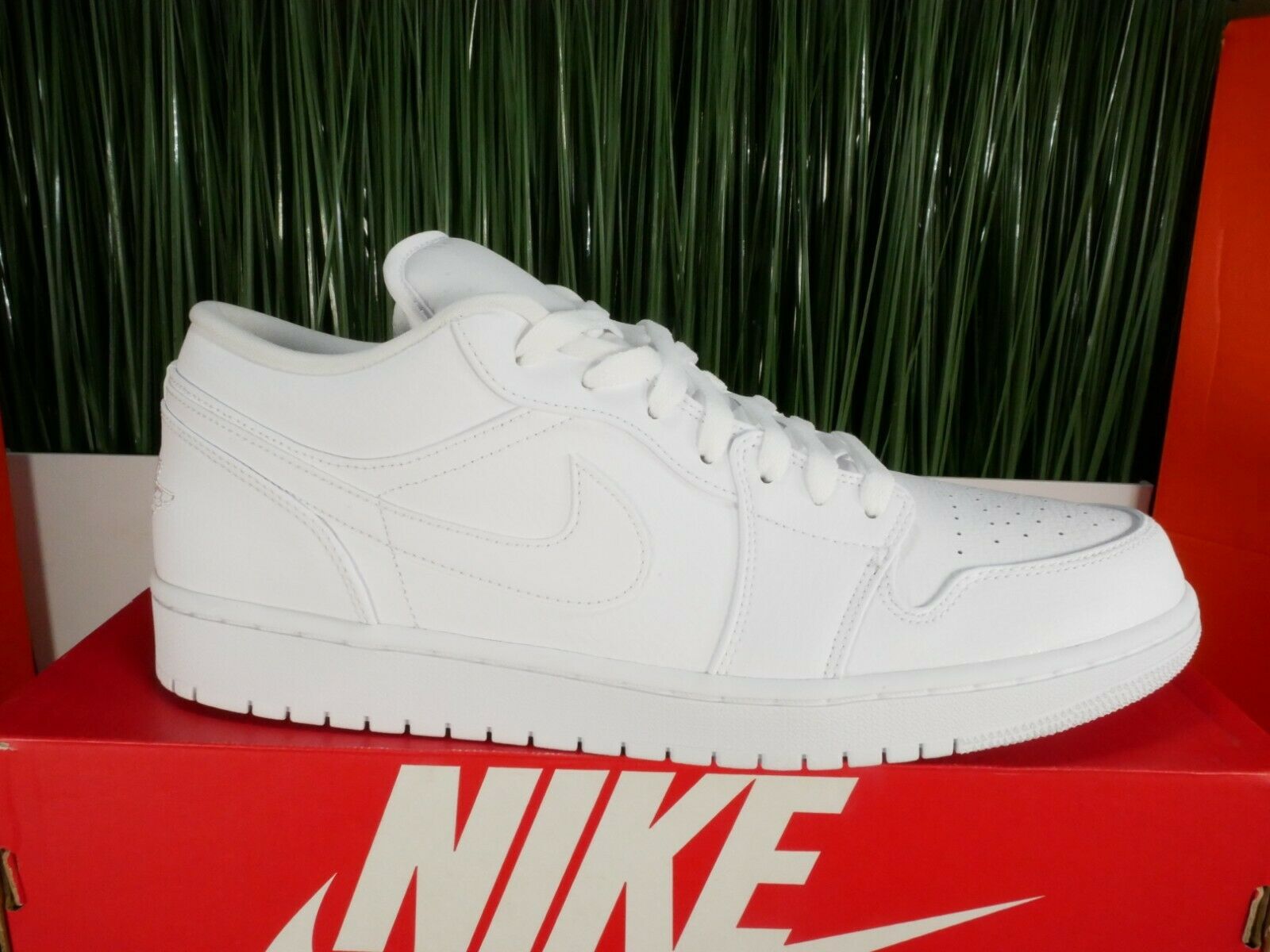 NIKE AIR JORDAN 1 LOW トリプルホワイト 28cm