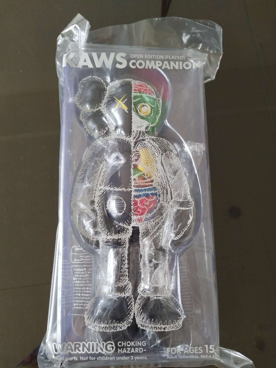 Boneco KAWS Companion Flayed Open Edition Vinyl - Boutique