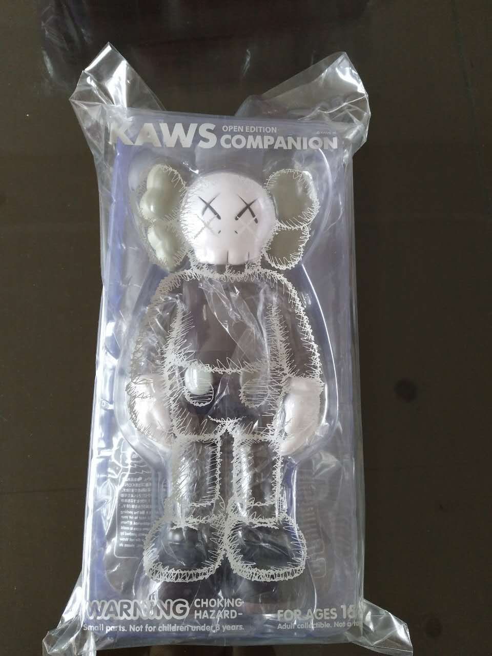 Boneco KAWS Companion Open Edition Vinyl Cinza - Boutique ZeroUm