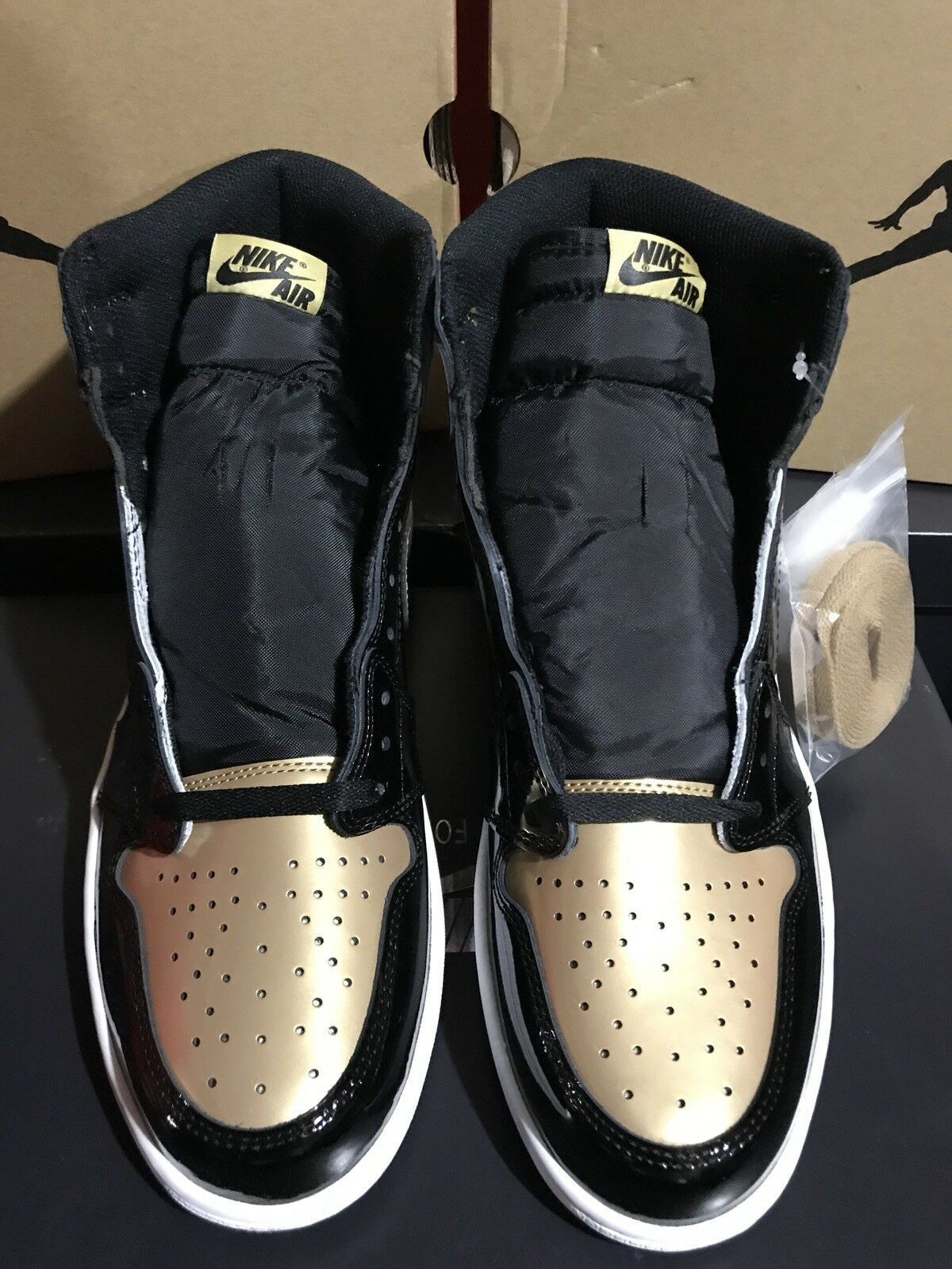 Air Jordan 1 Retro High NRG 'Gold Toe' - Boutique ZeroUm