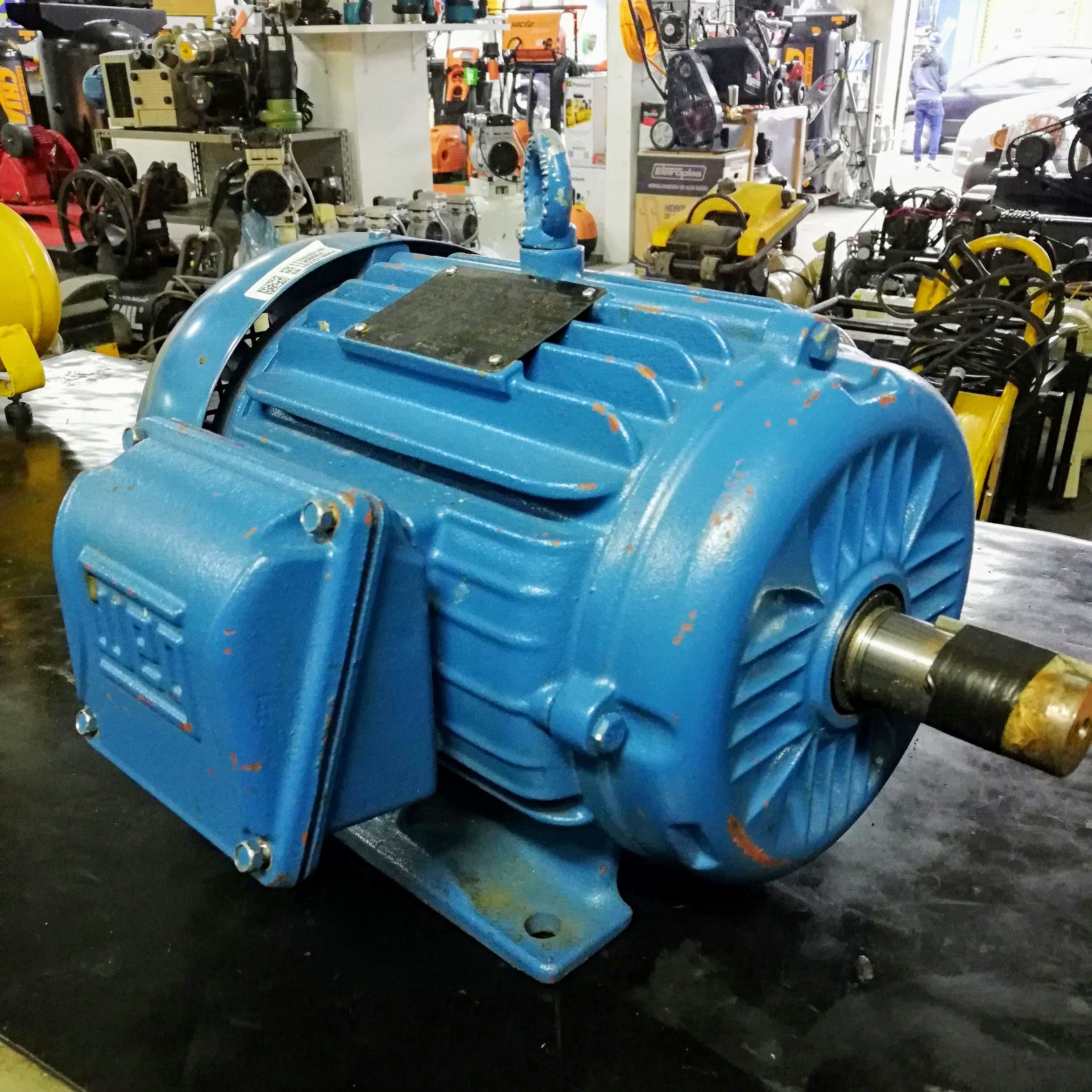 Motor WEG Trifásico 4CV 4P IP55 220/380V Seminovo - KIMOTOR