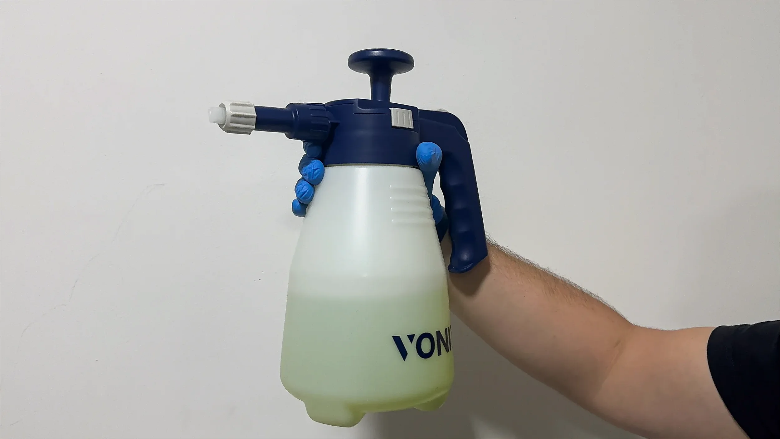 ボニック Vonixx Pulverizador de Compressão Manual 2L - Químicos e Produtos