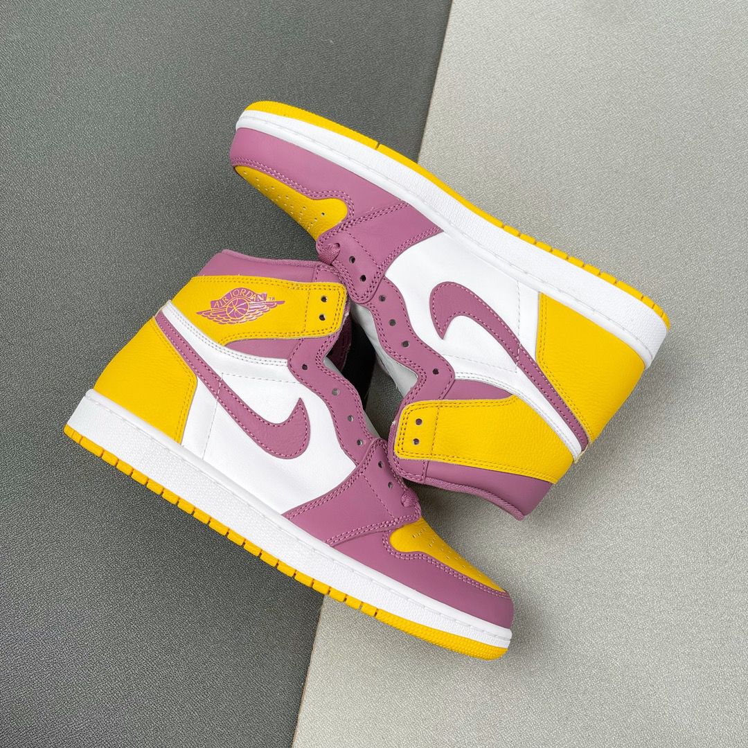 Tênis Air Jordan 1 Retrô High OG Brotherhood - 555088-706 Tênis Air Jordan 1 Retrô High OG Brotherhood - 555088-706
