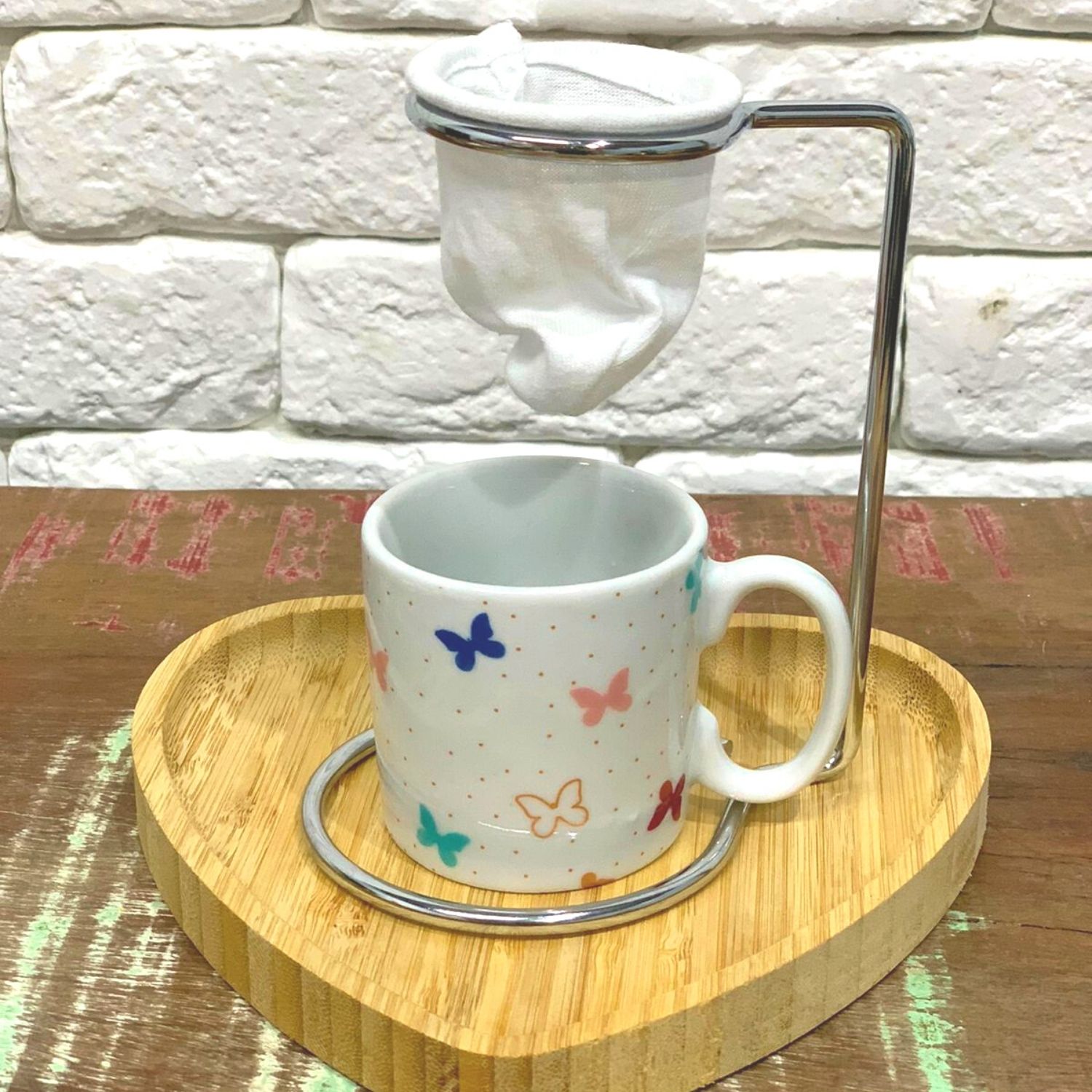 Caneca com Suporte Inox com Mini Coador de Café Borboleta - Connection Home