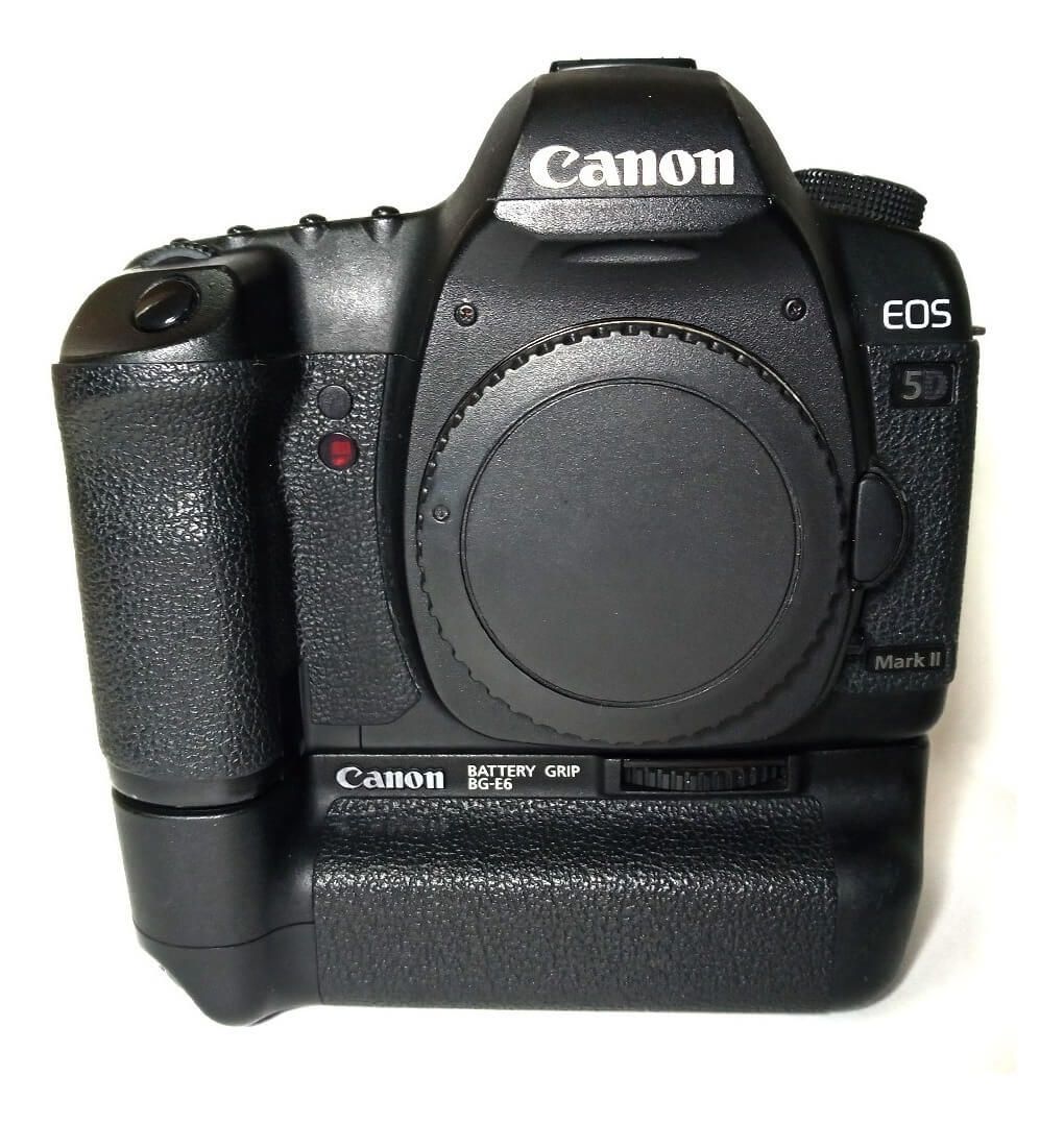 年末のプロモーション大特価！ Câmera Canon Usada BG-E6 Canon Grip com Corpo II Mark 5D EOS デジタルカメラ