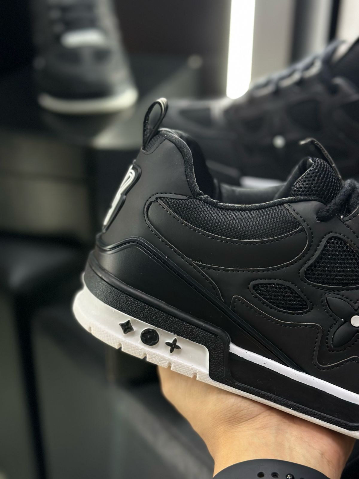 LV SKATE PRETO - WC SHOES