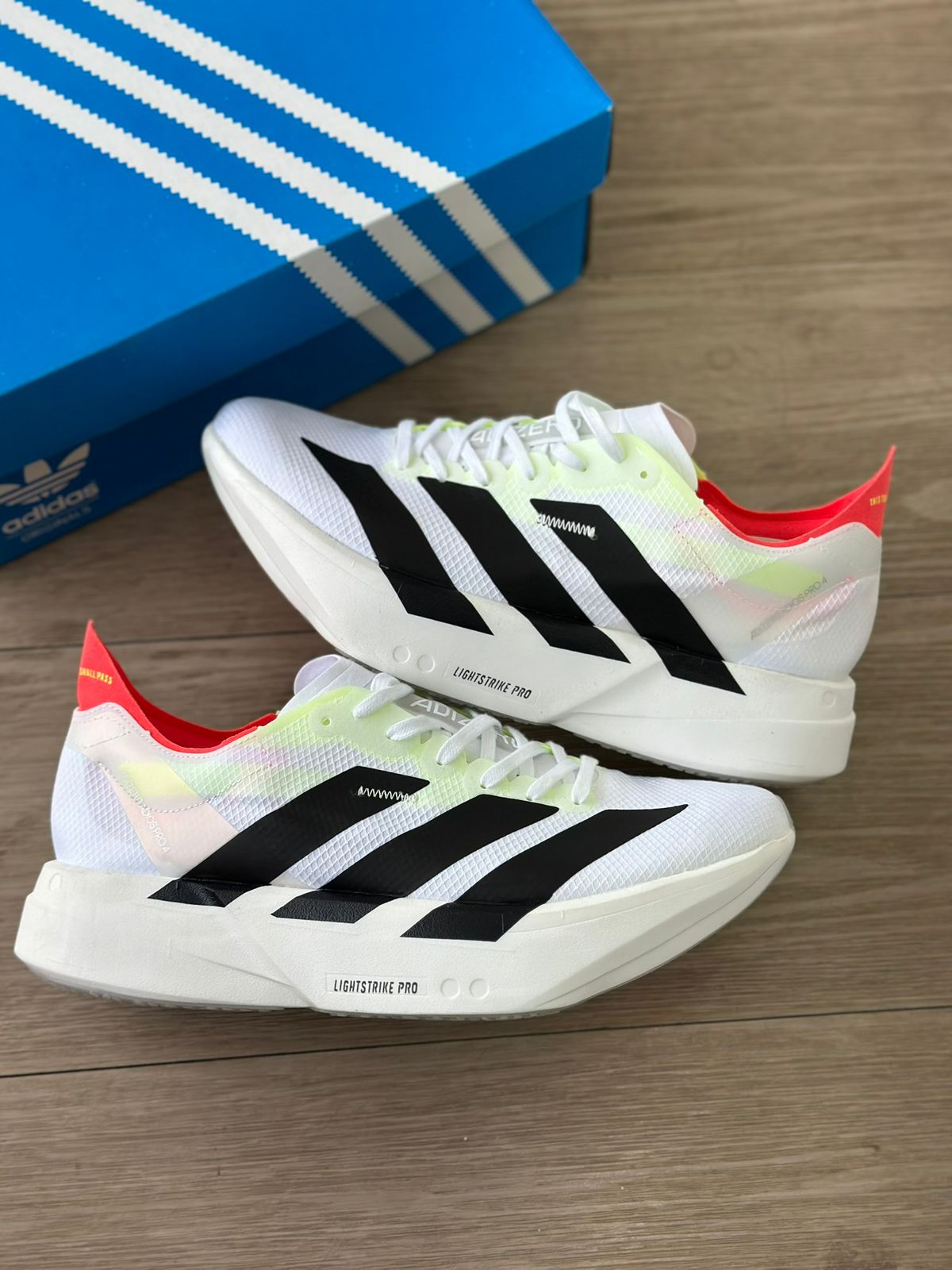 ADIZERO ADIOS PRO 4 BRANCO - WC SHOES