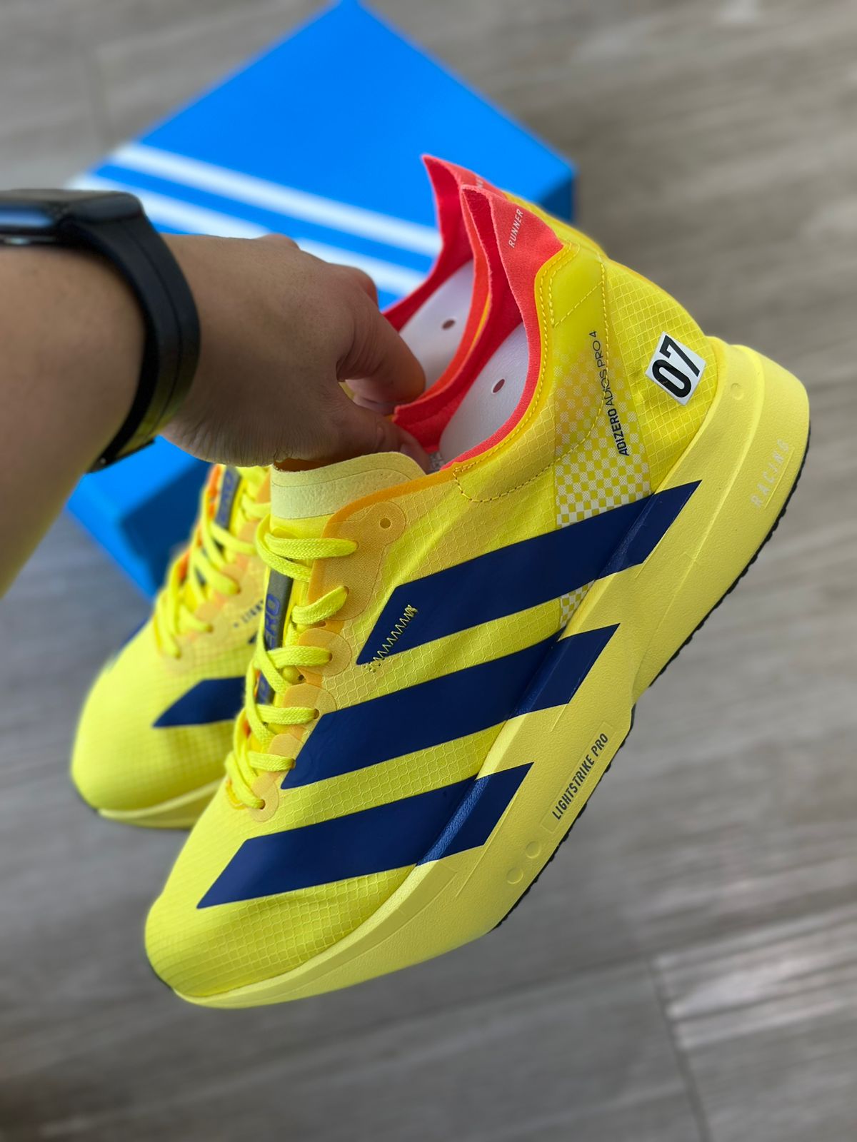 ADIZERO ADIOS PRO 4 AMARELO - WC SHOES ADIZERO ADIOS PRO 4 AMARELO - WC SHOES