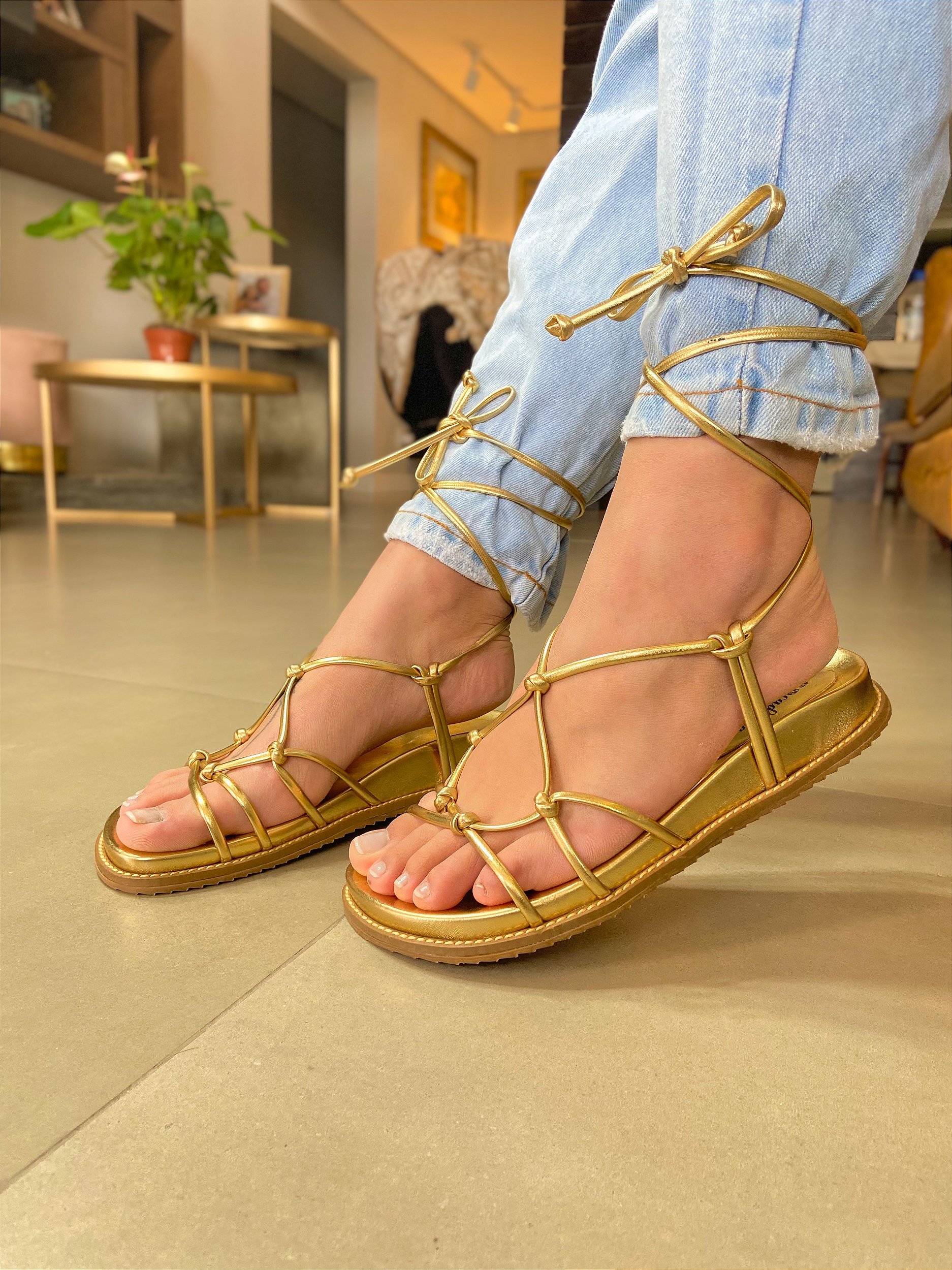 Sandália Papete Bia Ouro - Cadência Feminina Shoes