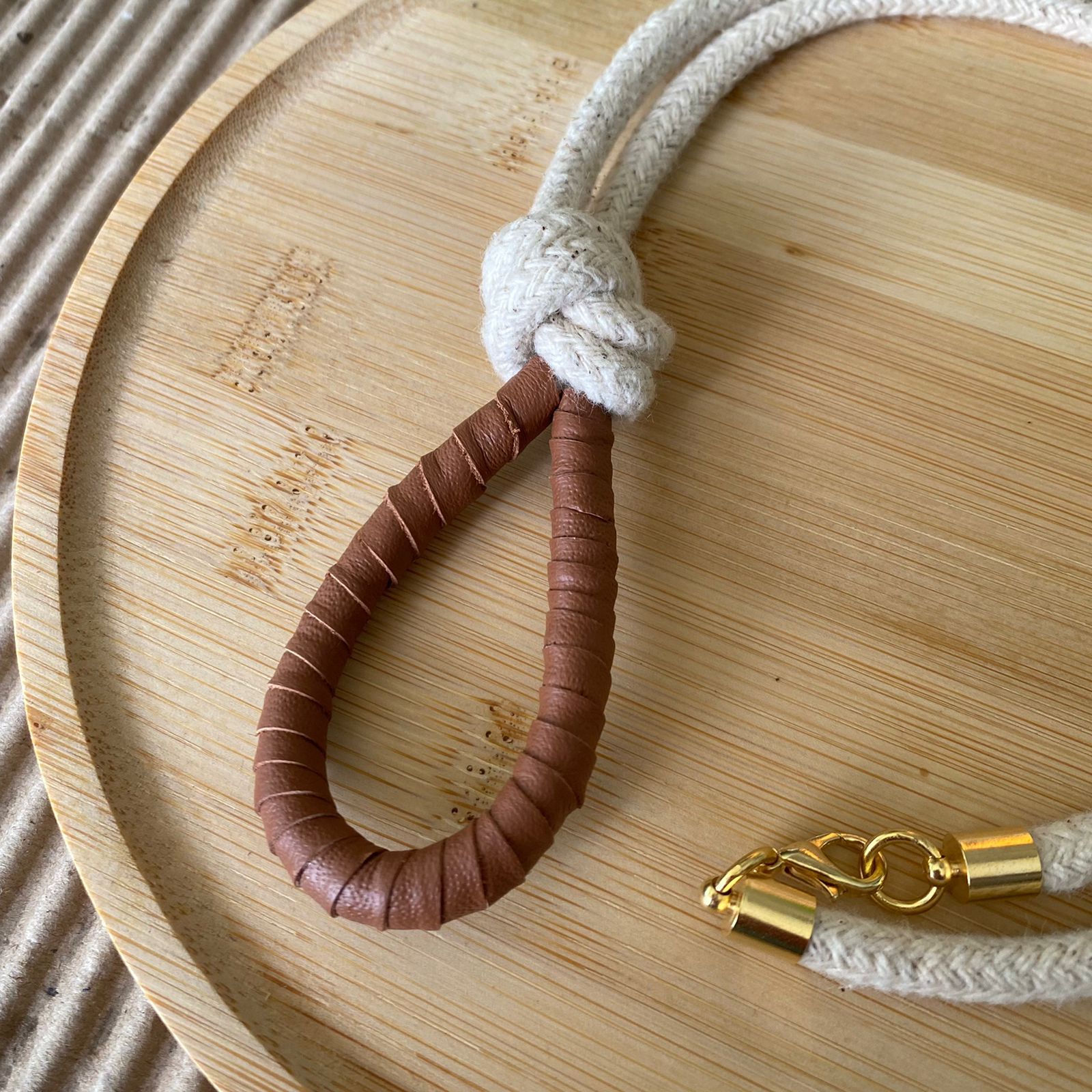 COLAR NATURAL BASIC CORDÃO - Ateliê 2: Acessórios em couro masculinos e ...