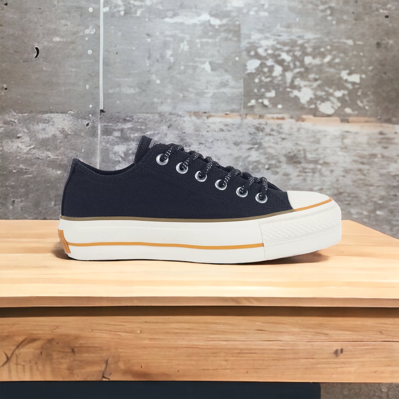 Tênis Converse Chuck Taylor All Star Lift Preto - EQUIPAGE