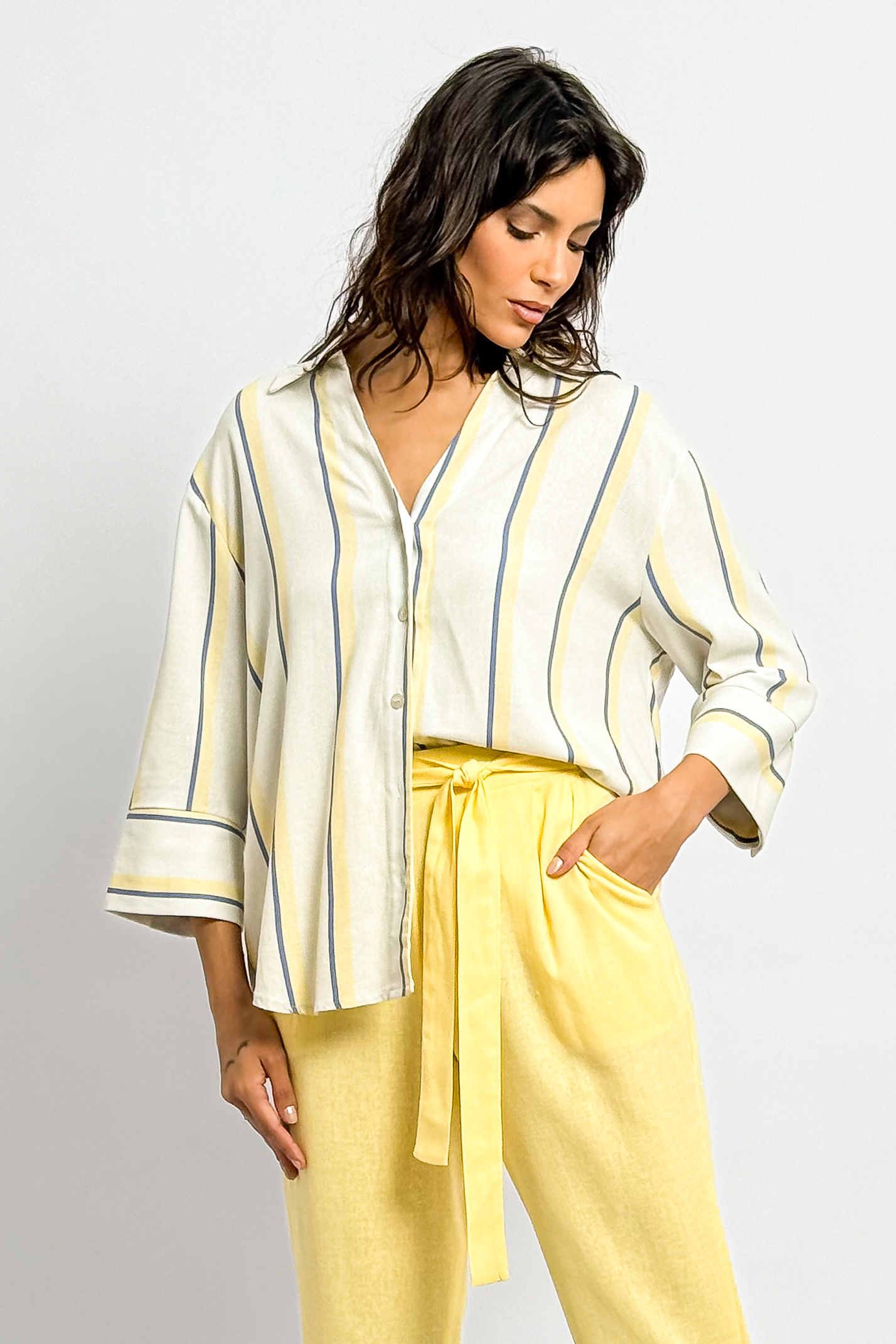 Camisa Ampla Manga ¾ Listras Horizontais Color Zás! Loja