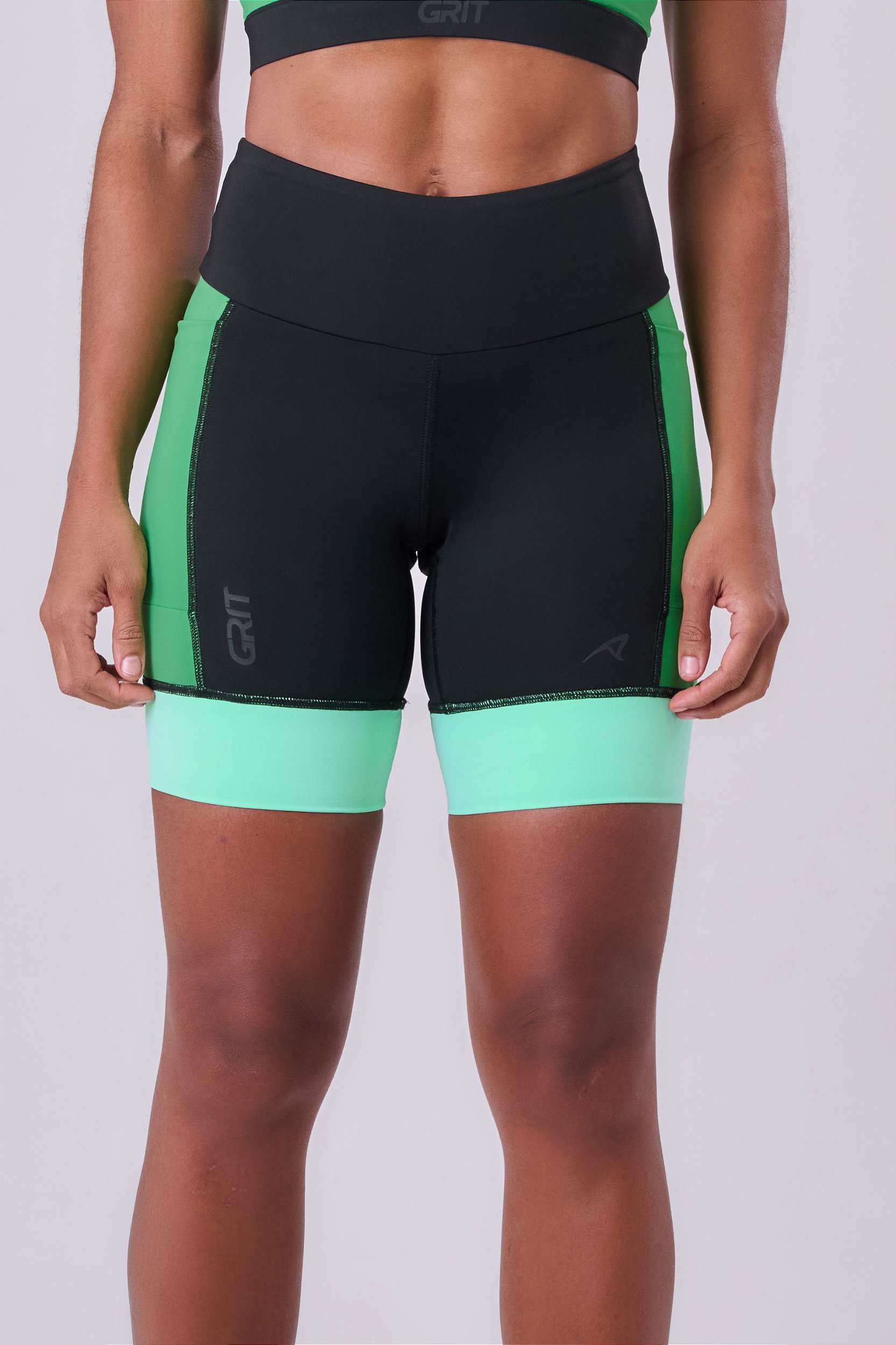 BERMUDA GRIT BOSSA 3 BOLSOS 18CM PRETO/VERDE VIBRANTE/VERDE MENTA