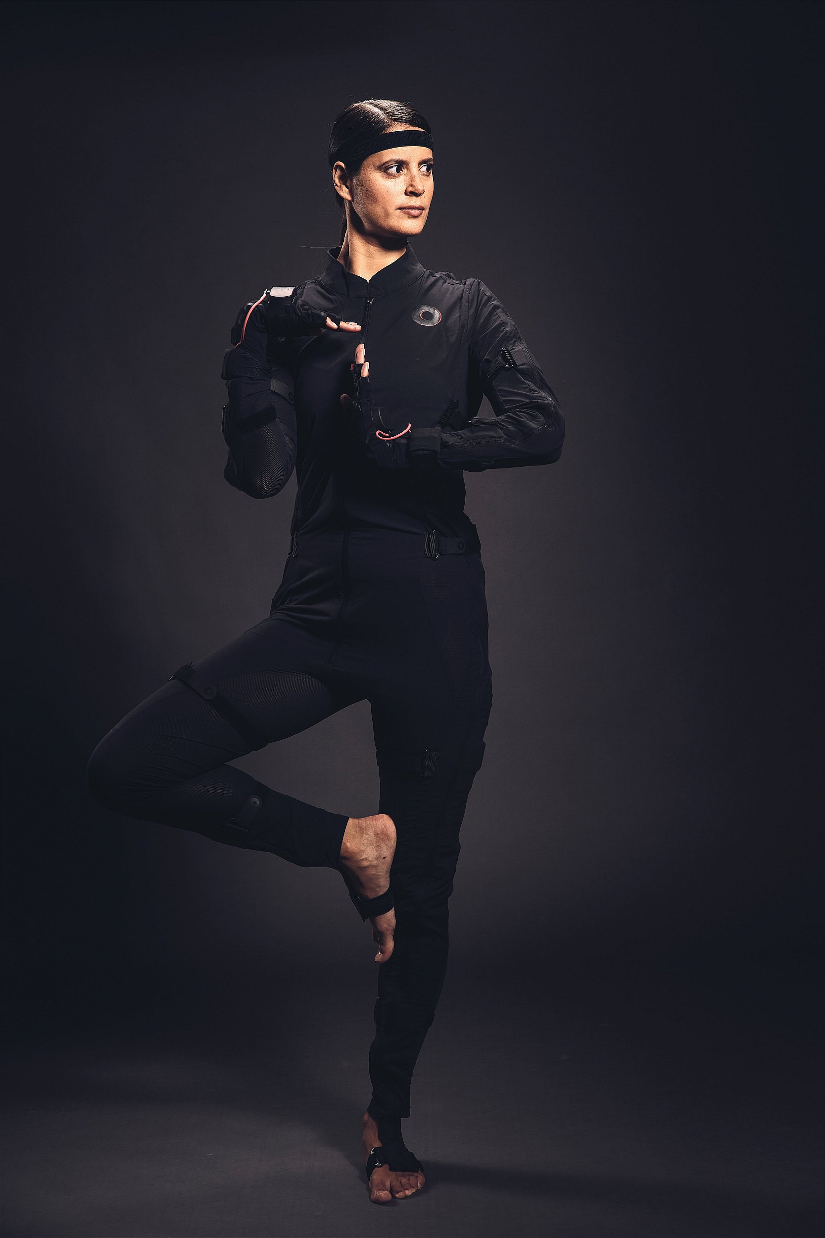 Rent a Rokoko SMARTSUIT PRO II & SMART GLOVES, Best Prices