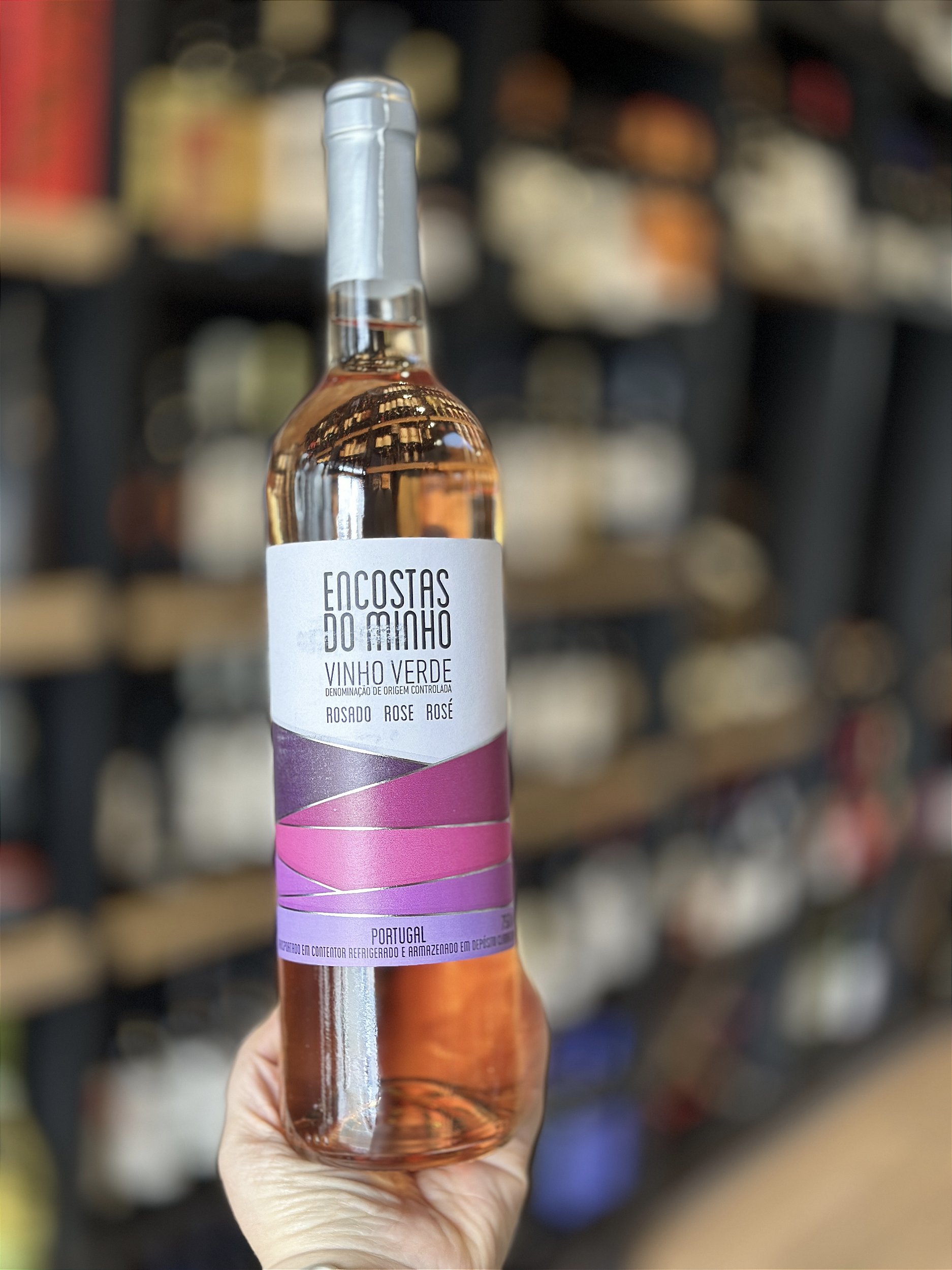 Vinho Verde Rosé Encostas do Minho - www.santaclarita.com.br