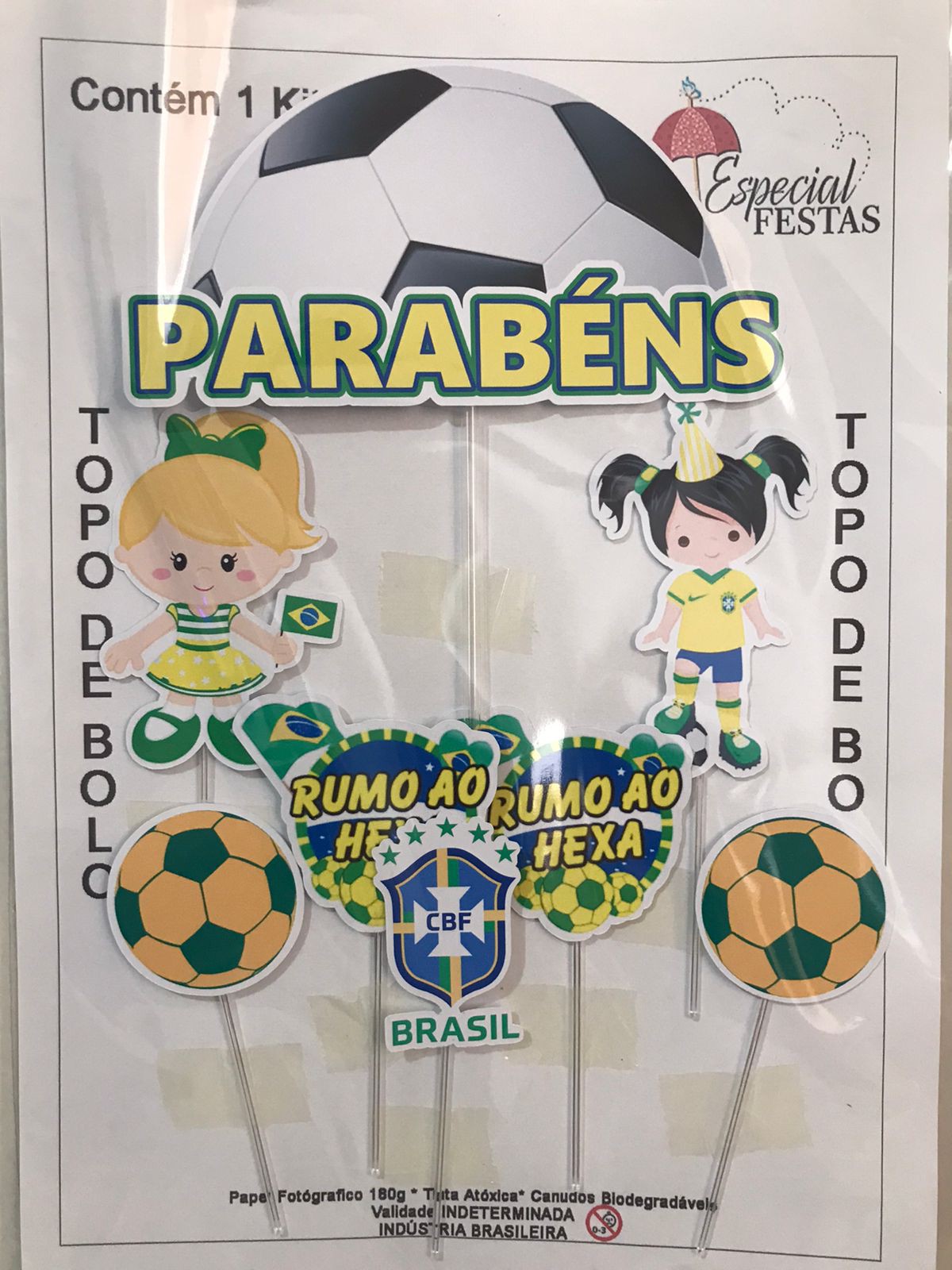 Confeitando bolo Brasil - Copa 2018 