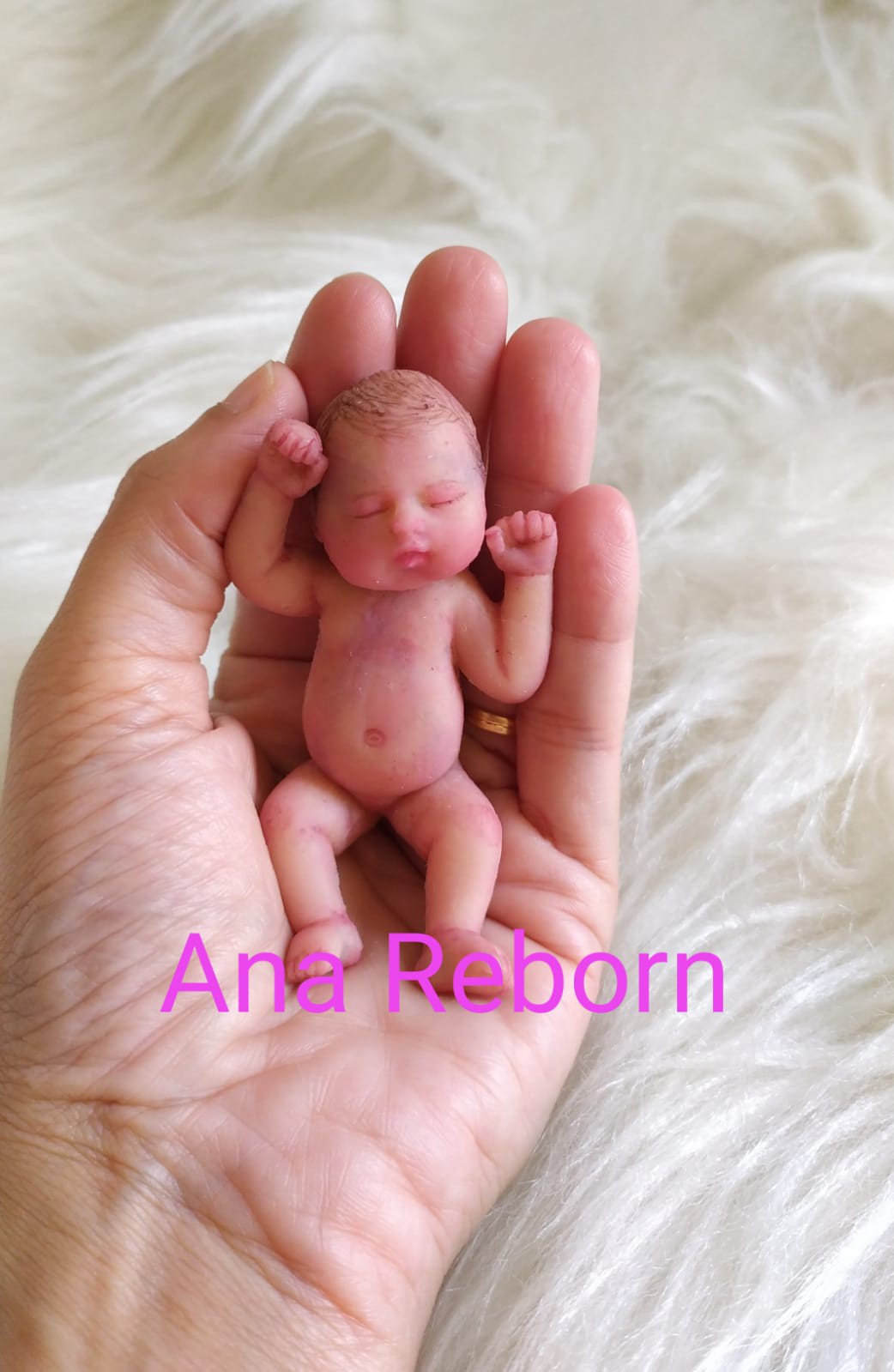 Bebê Reborn de Silicone - Bebê Reborn de Silicone Sólido