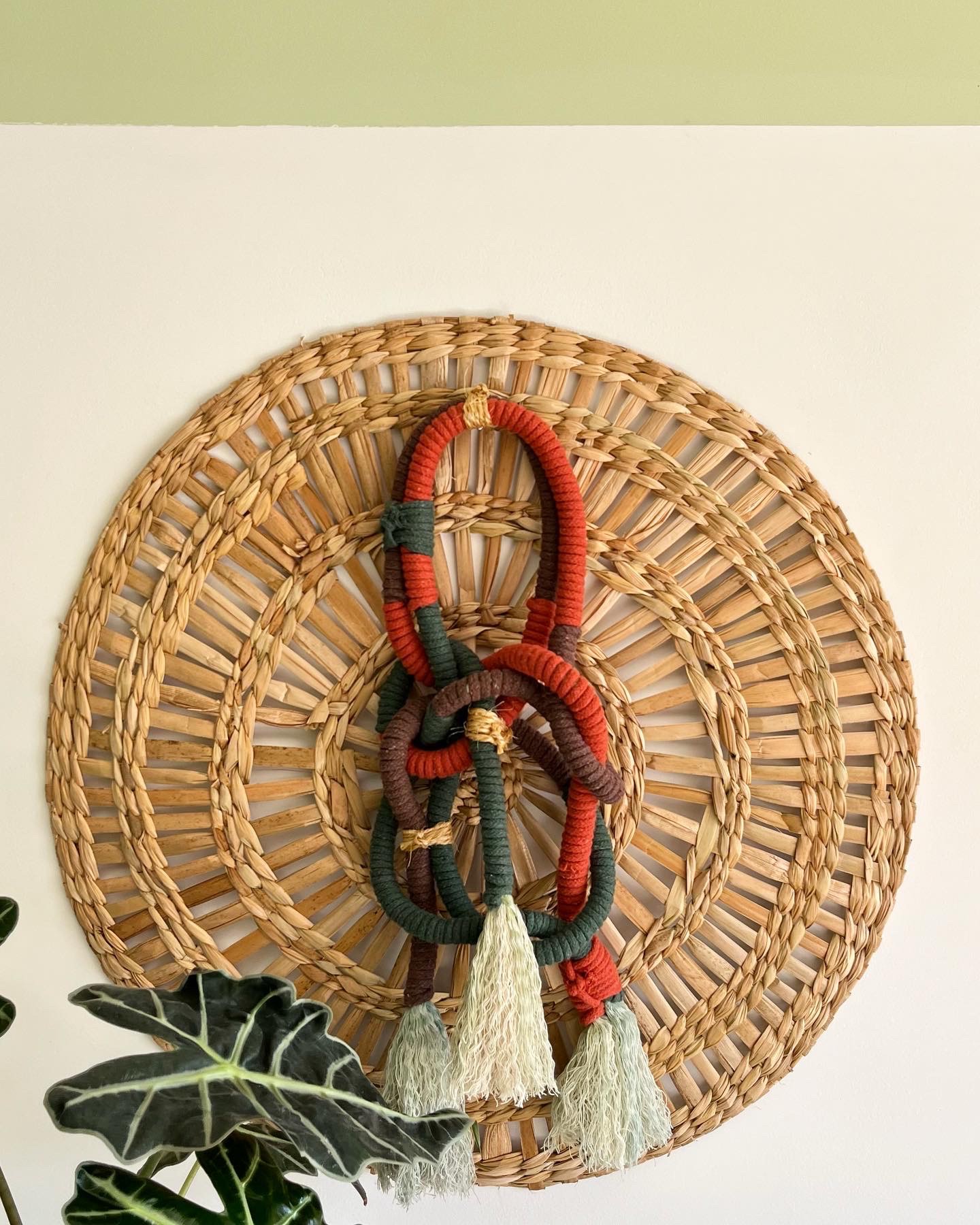 Colar de Parede Tracajá - Produtos de Decoração feitos por mãos brasileiras