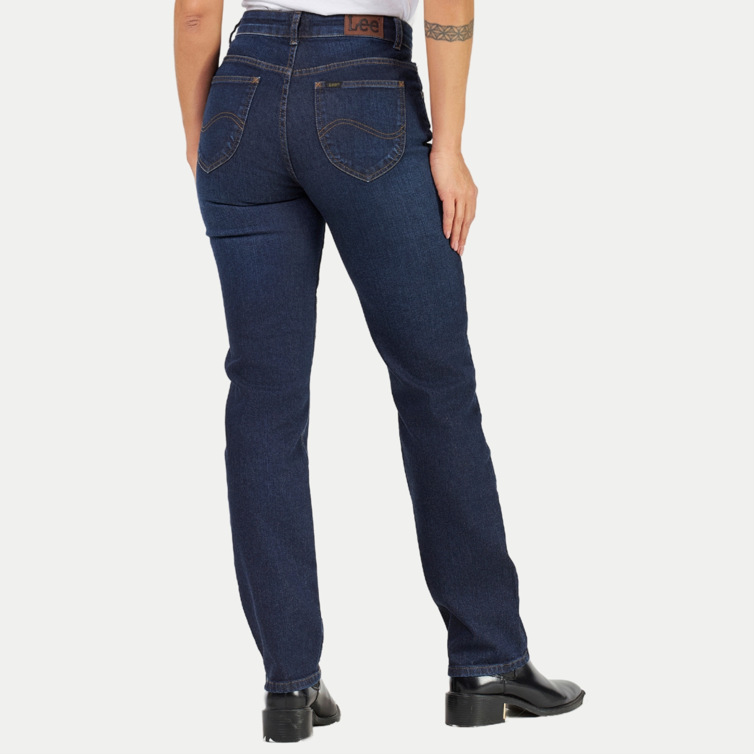 CALÇA LEE JEANS E ELASTANO COMFORT LAVAGEM ESCURA FEMININA ADULTA ...