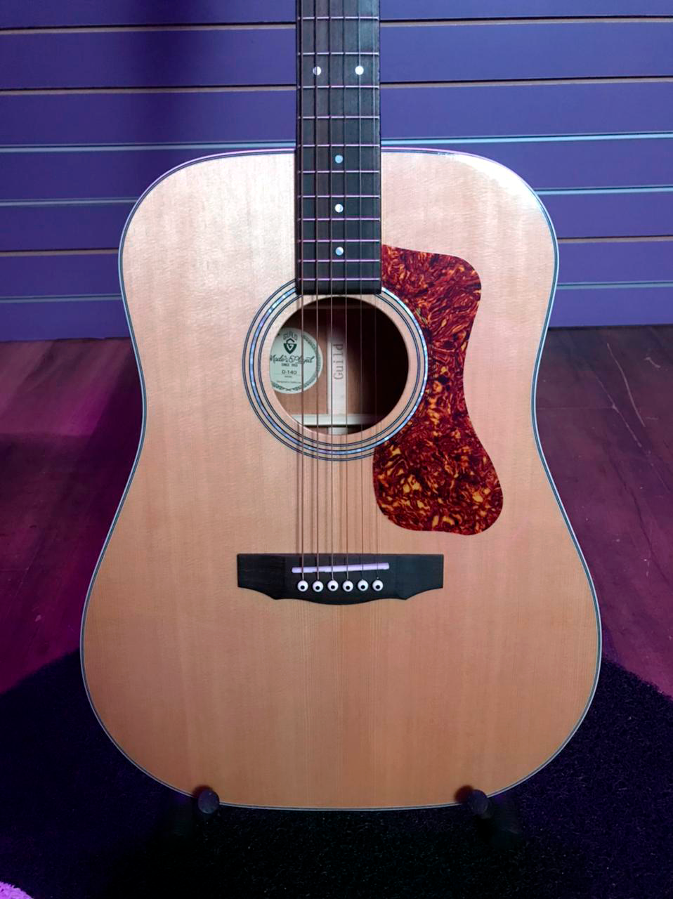 Violão Guild D140 AllSolid Acústico Aço Natural, Bag OUTLET