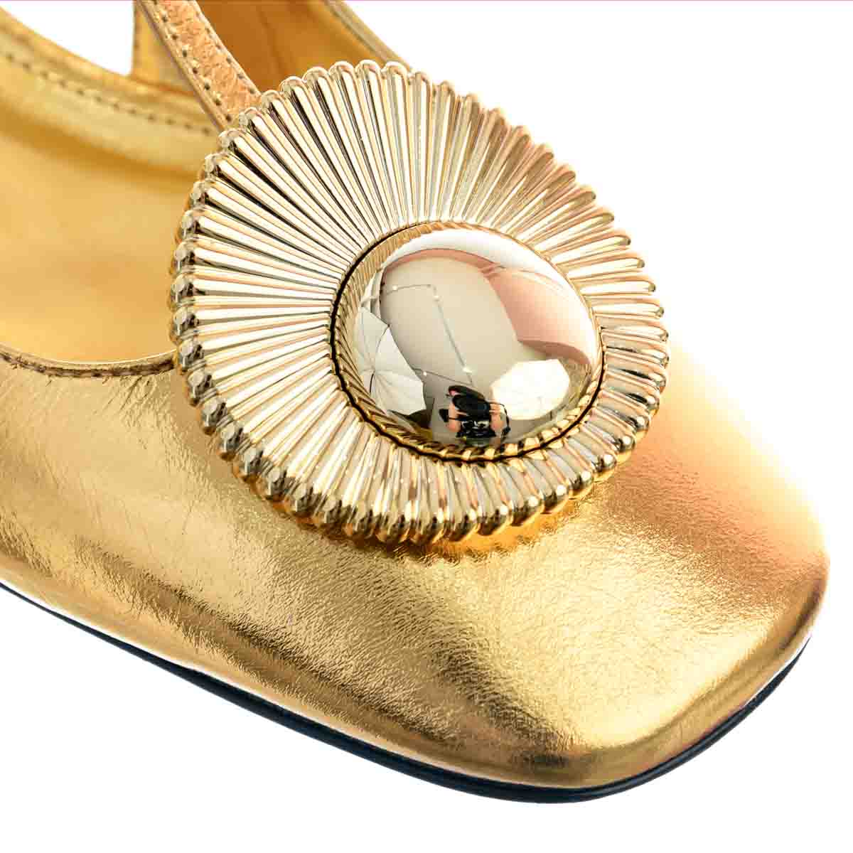 Scarpin Slingback Georgia Kitten Heel VCZ FALL 24 Vicenza Dourado
