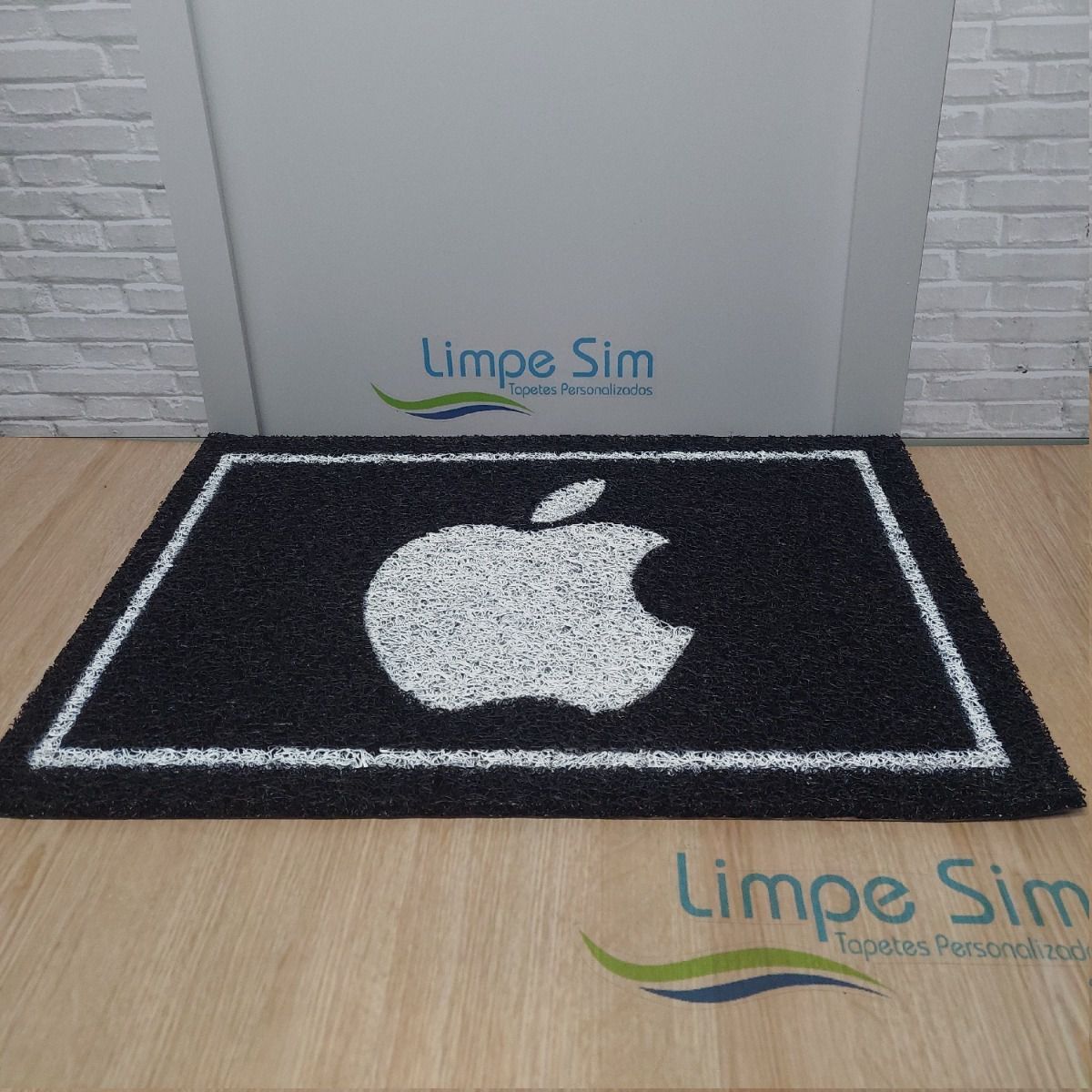 Tapete Capacho 60x40 Apple Maçã Casa Decorativo Lar Geek - Limpe Sim -  Tapetes Personalizados