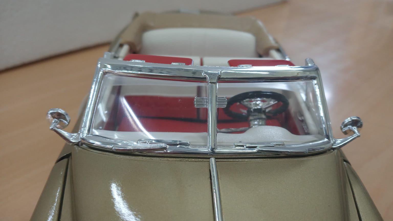 Miniature Cadillac Coupe DeVille – Yat Ming Diecast – Modèle Réduit Neuf Sous Emballage
