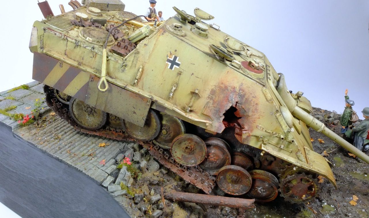 Maquette Dragon 1/35 Jagdtiger Late Production – Modèle Militaire Complet, état Superbe !