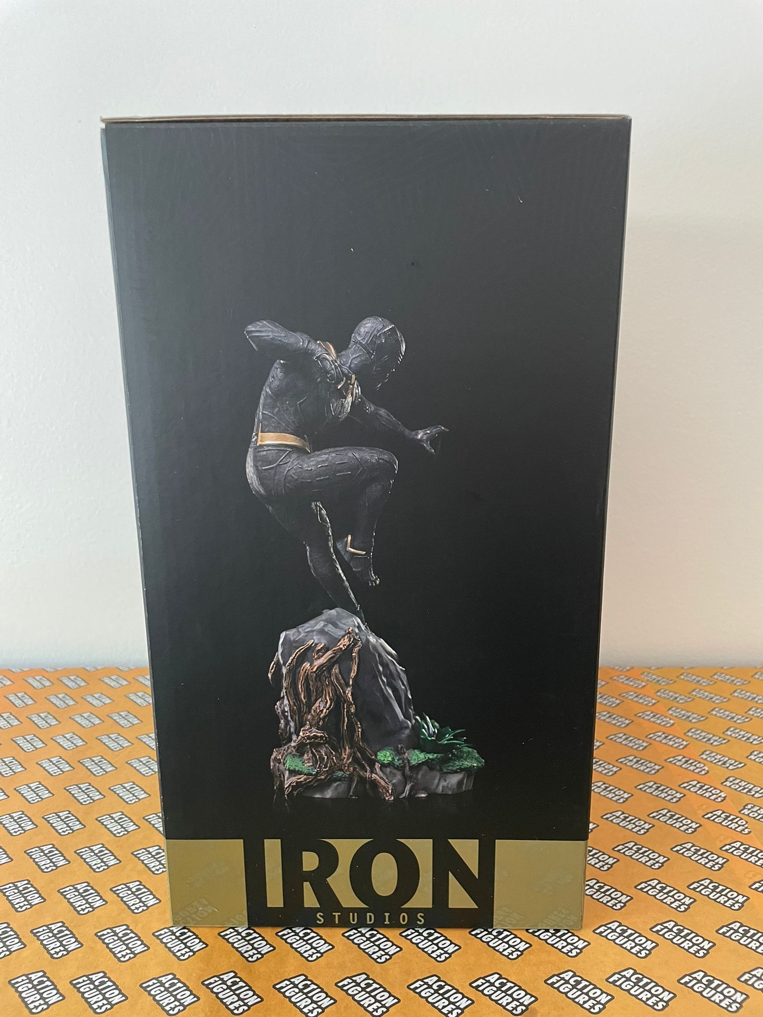 Iron Studios Killmonger 1/10 Art Scale - Black Panther Statue