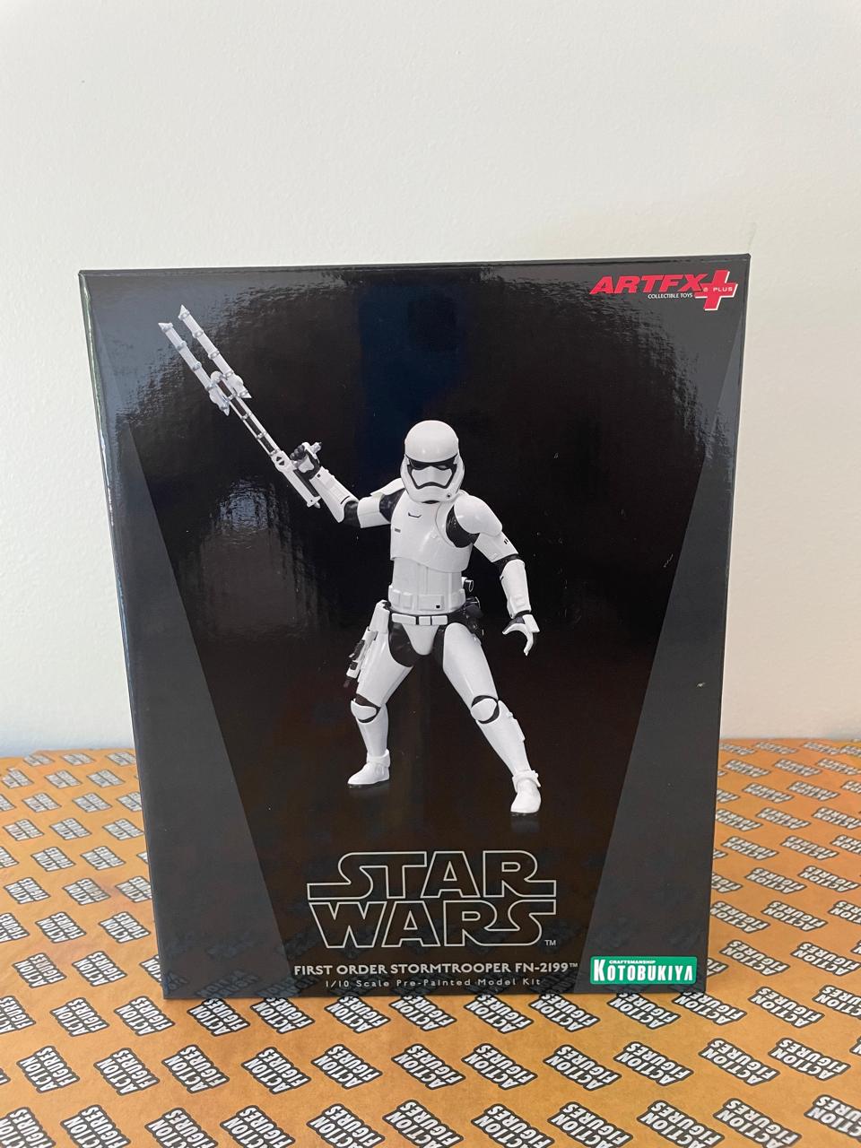 Kotobukiya Star Wars First Order Stormtrooper Fn‐2199 ARTFX Statue