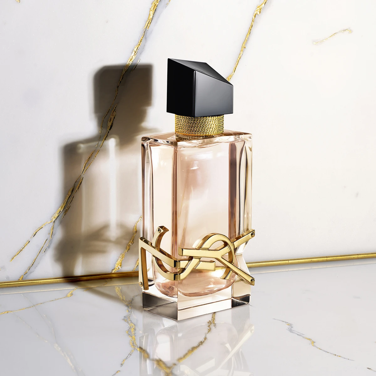 Libre Yves Saint Laurent Eau de Parfum - Perfume Feminino - Lily