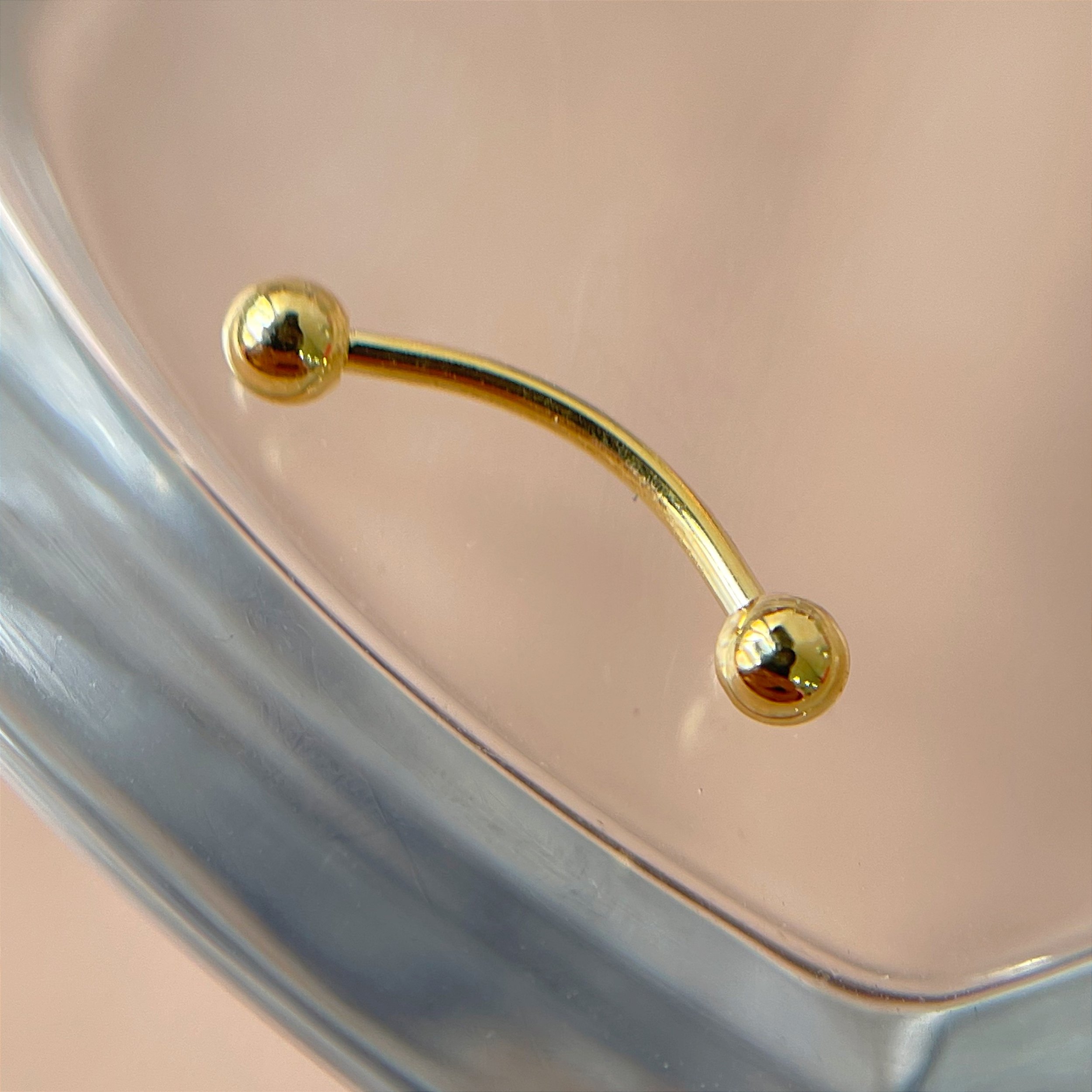 Piercing De Sobrancelha Bolinha Em Ouro 18k