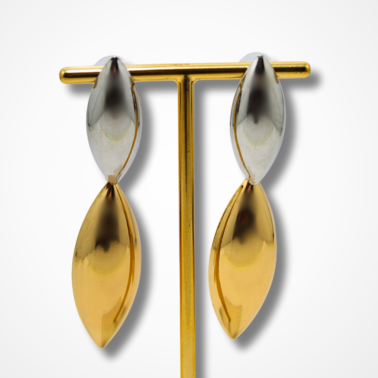 Brincos Oval Duplo Trabalhado - Dourado e Prata - Patricinha
