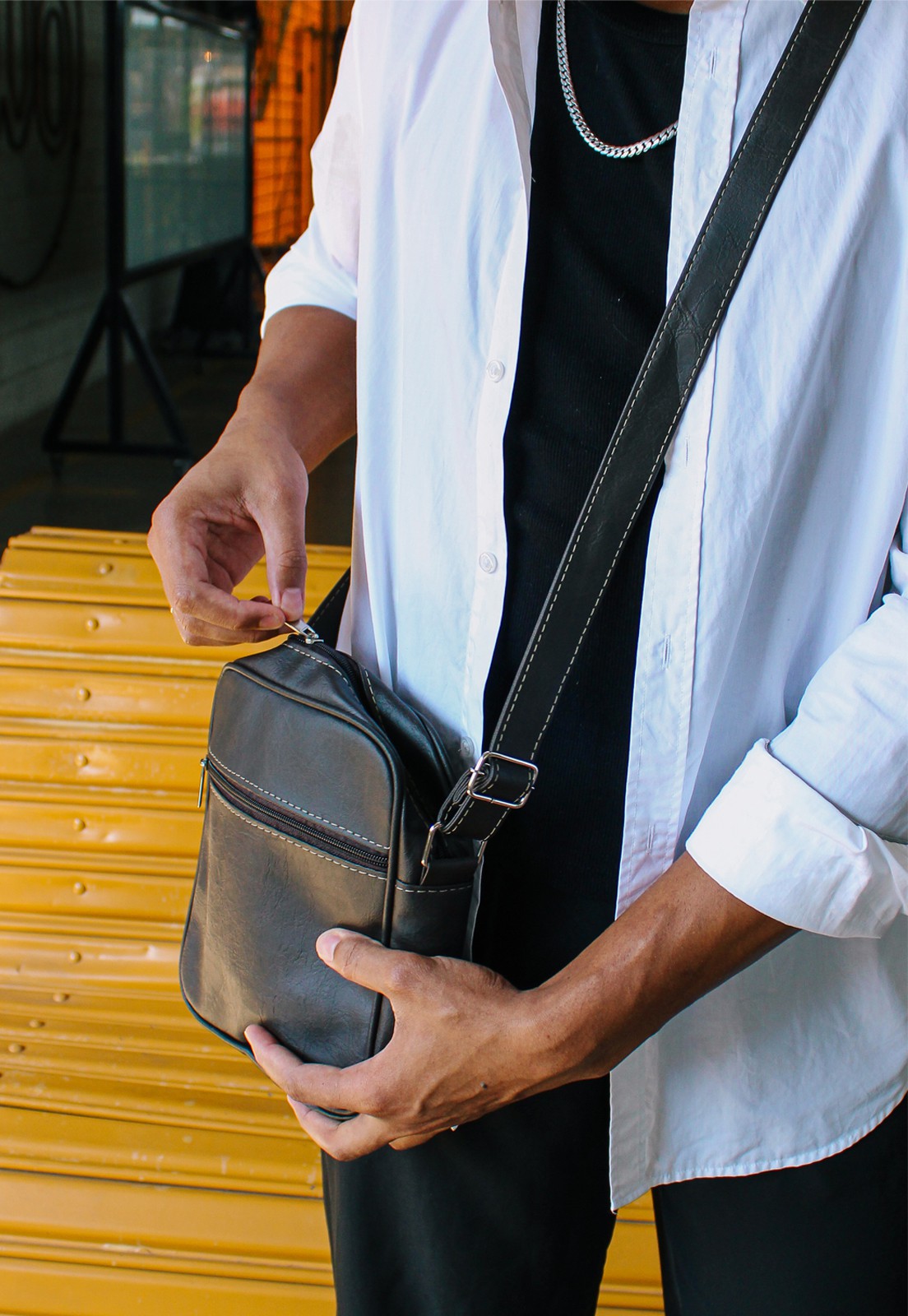 Shoulder Bag Bolsa Transversal Pequena Preta L084 - Lenna's