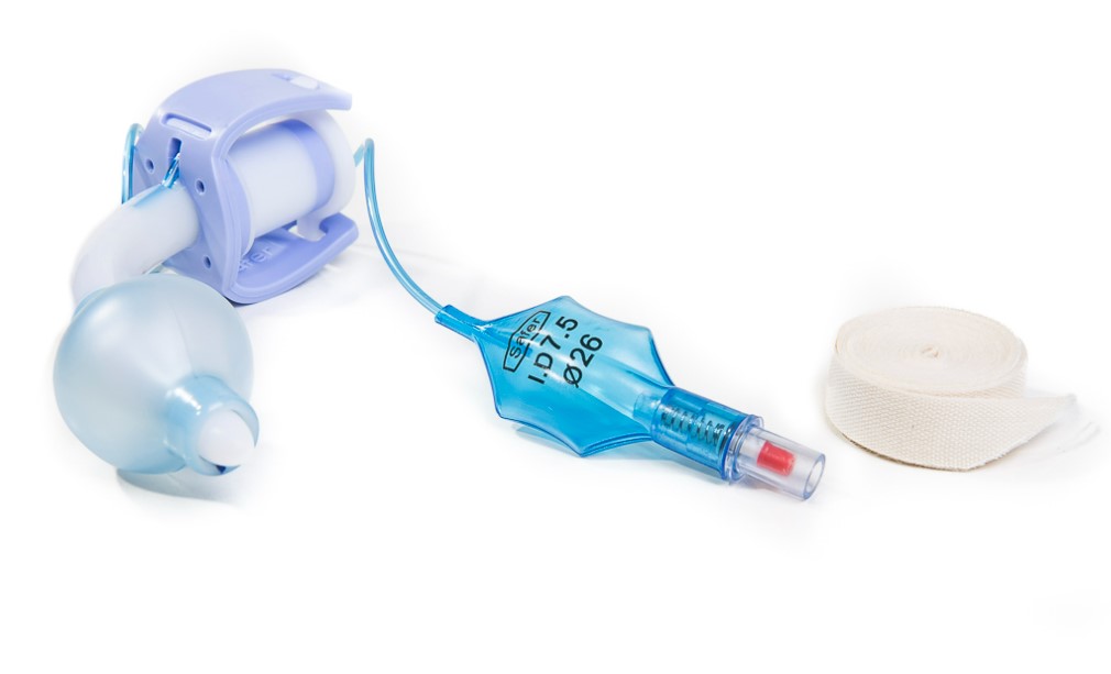 Safder R Cânula Traqueostomia Com Balão 7.0mm - Safer - Cirúrgica Salutar ...