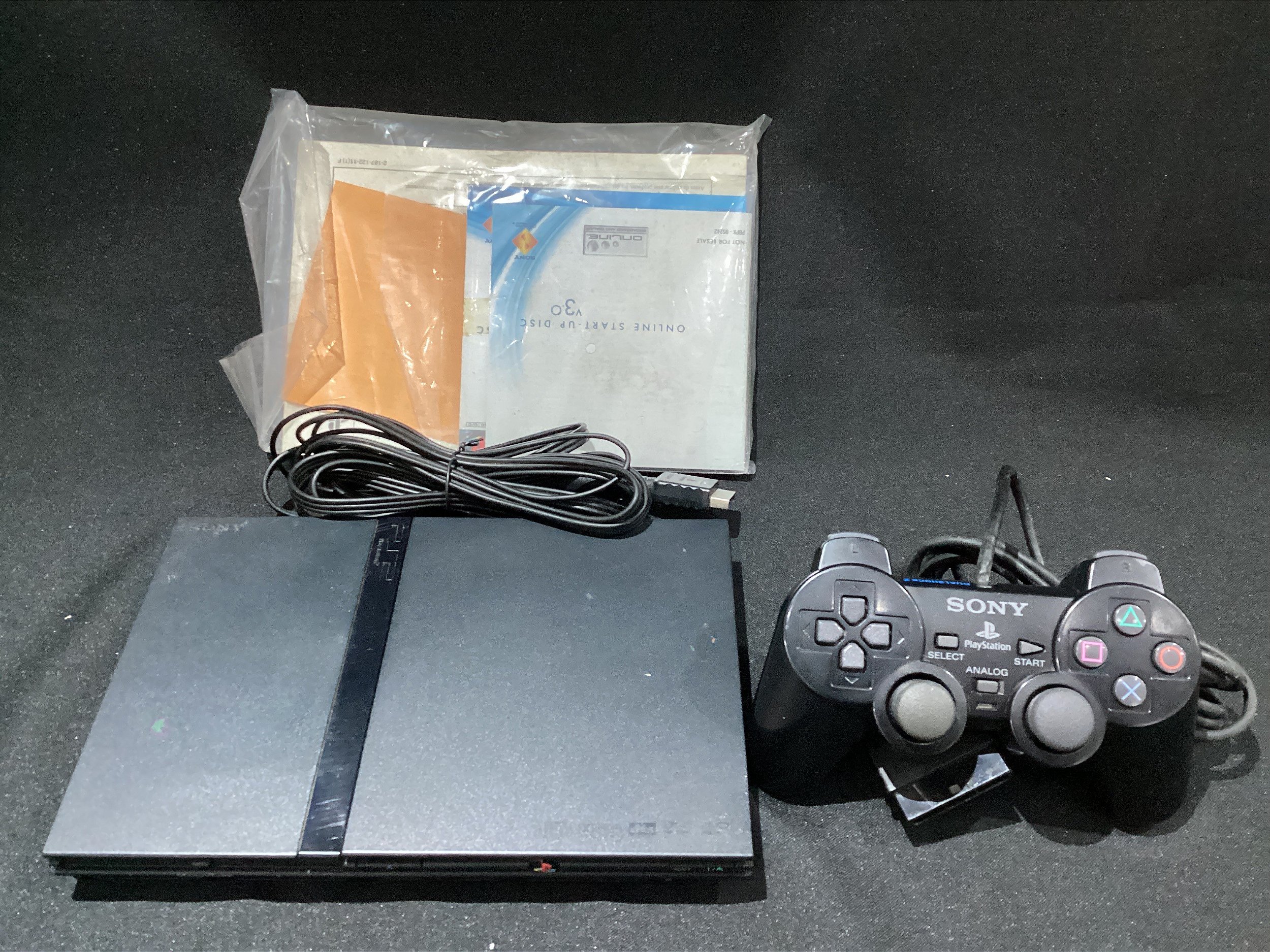 Console PlayStation 2 Slim Prata - Sony - Gameteczone a melhor loja de  Games e Assistência Técnica do Brasil em SP