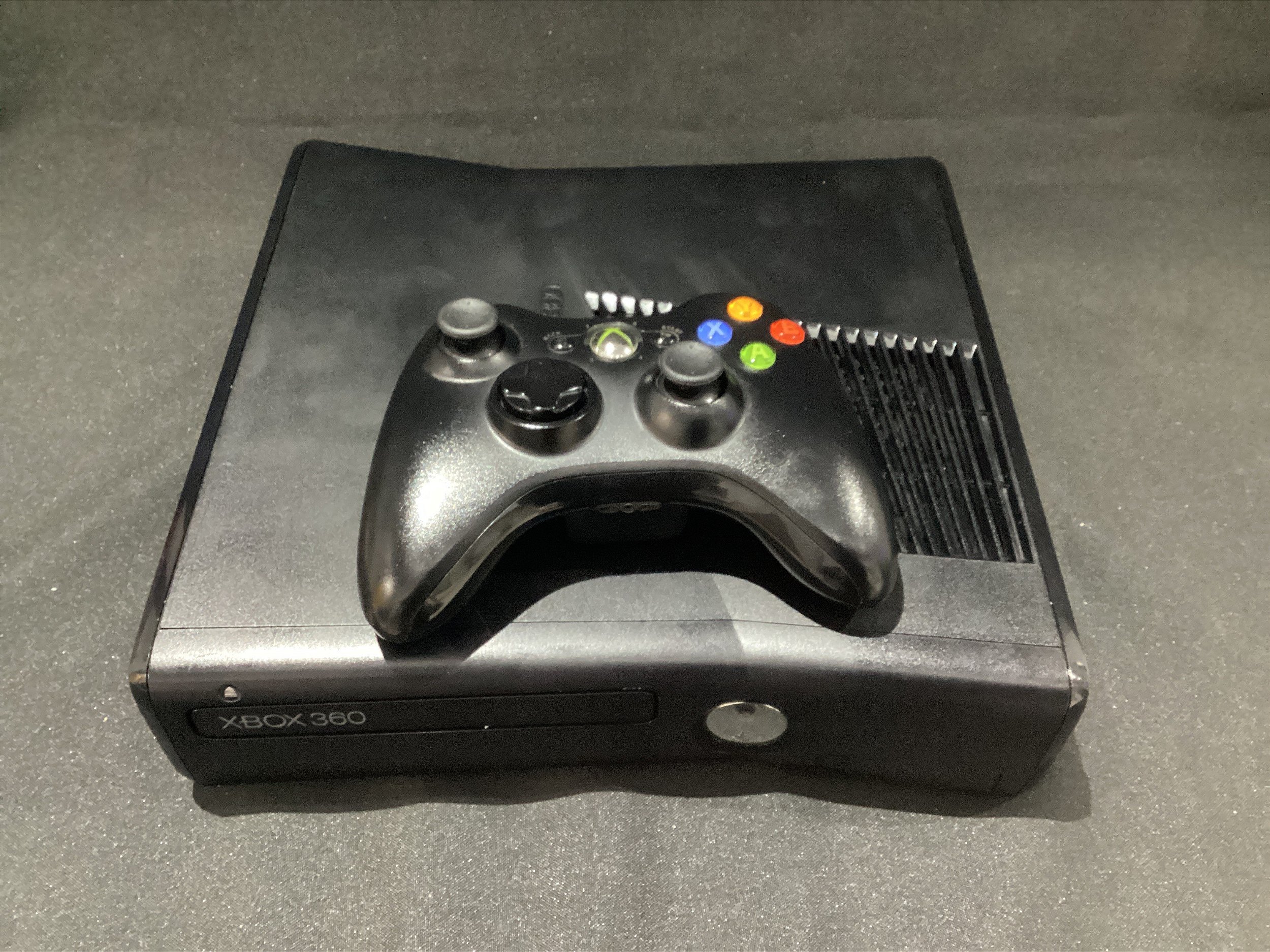 Xbox 360 Super Slim Desbloqueado