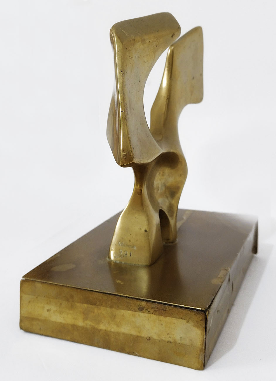 Calabrone, Domenico - Escultura em Bronze Abstrato de Megalito - Lenach ...