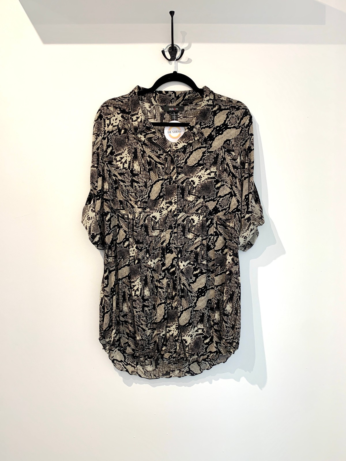 STYLE&CO Camisa animal print cinza G - Second Hand / Brecho