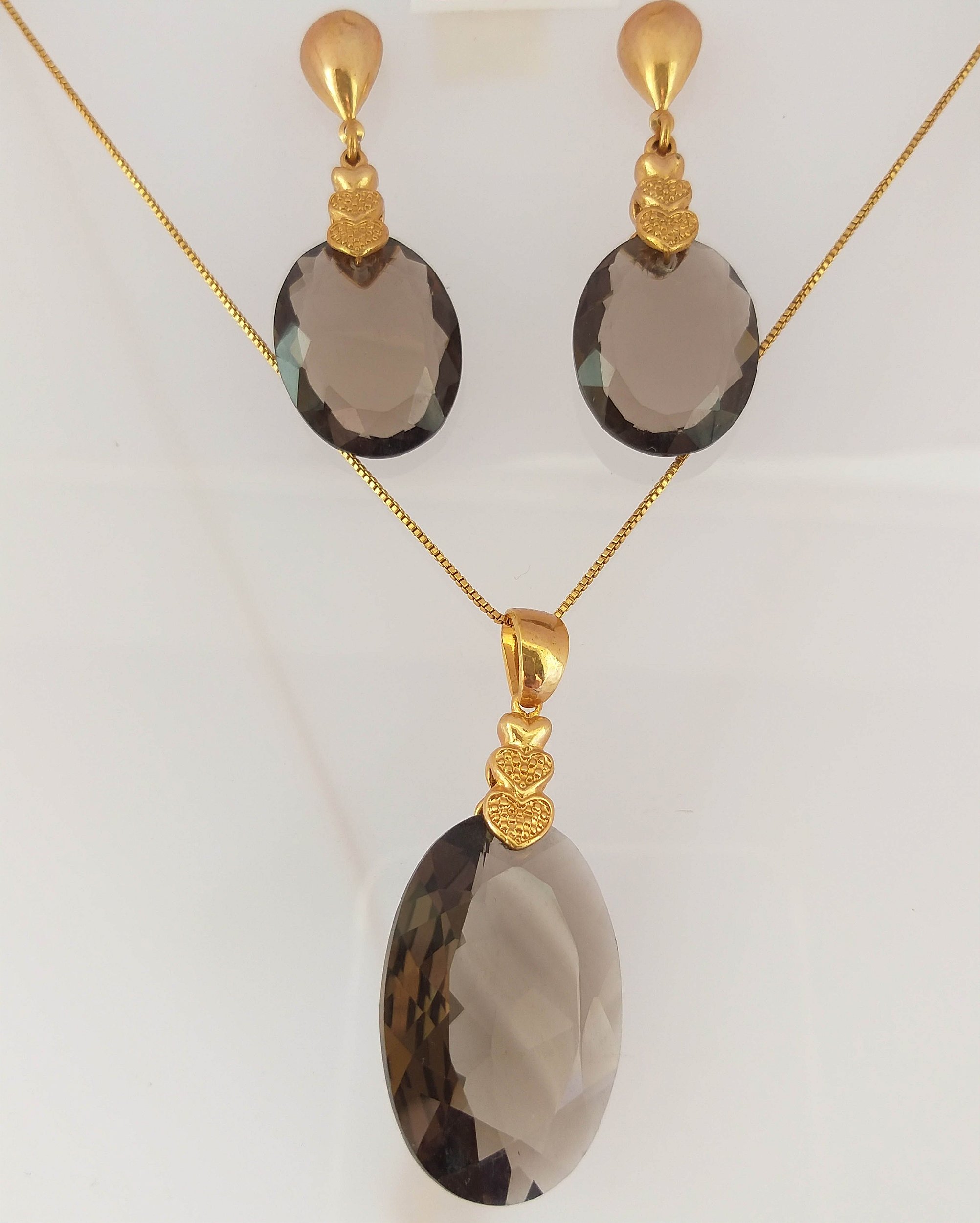 Conjunto de joias banhadas a ouro 18k com Pedra Quartzo Fumê - Kenede ...