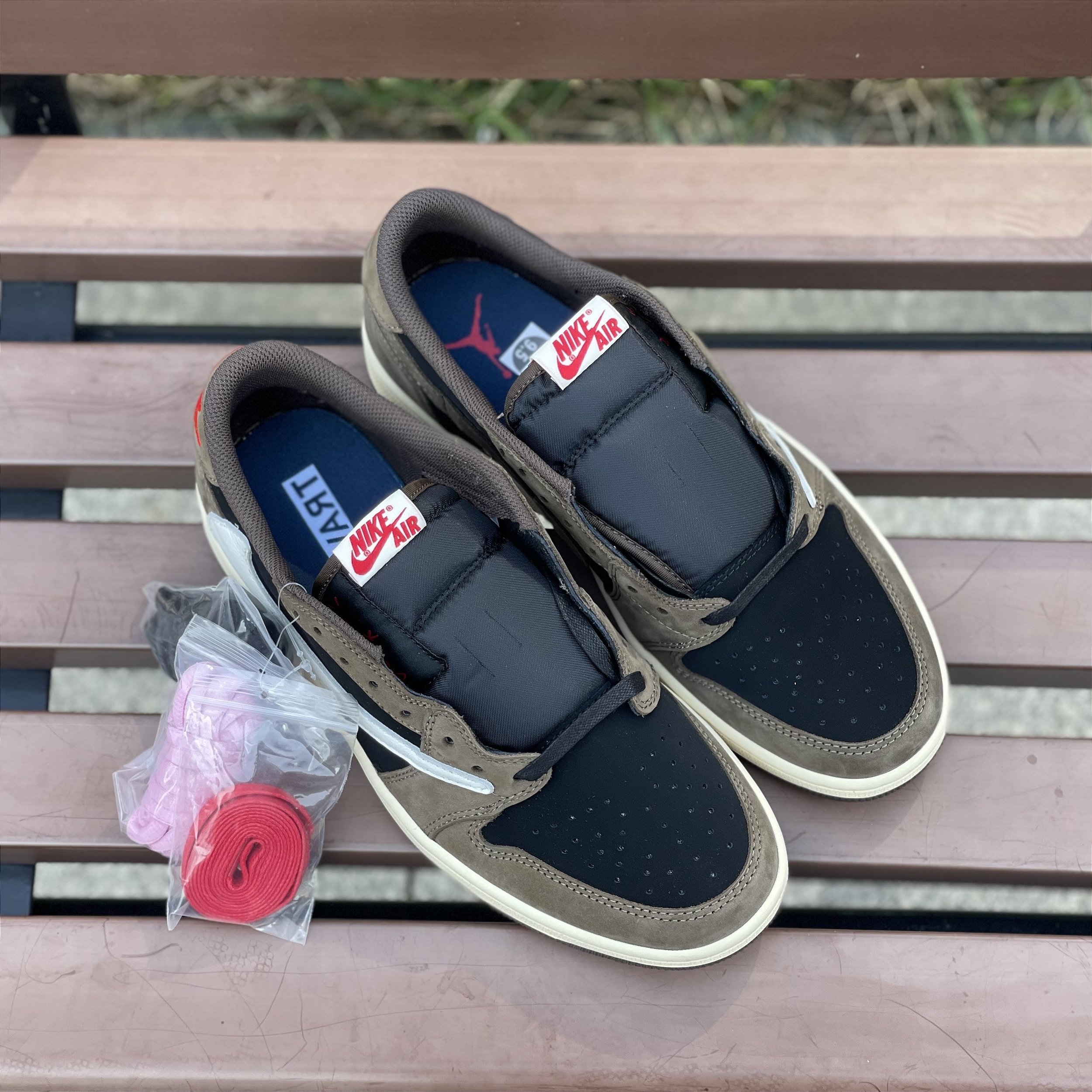 Tênis Nike Air Jordan 1 Low OG TS SP 'Travis Scott' PK Tênis Nike Air Jordan 1 Low OG TS SP 'Travis Scott' PK