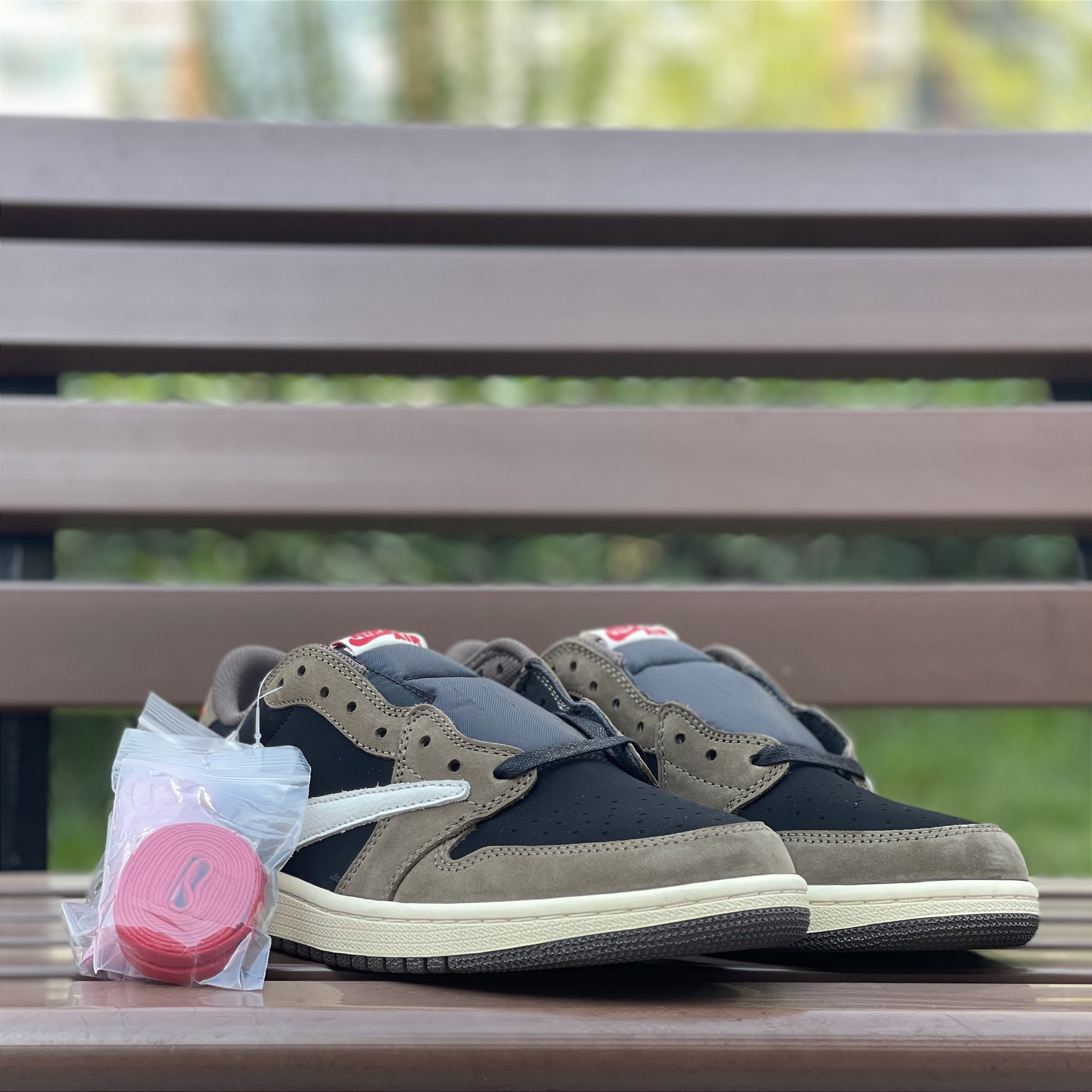 Tênis Nike Air Jordan 1 Low OG TS SP 'Travis Scott' PK Tênis Nike Air Jordan 1 Low OG TS SP 'Travis Scott' PK
