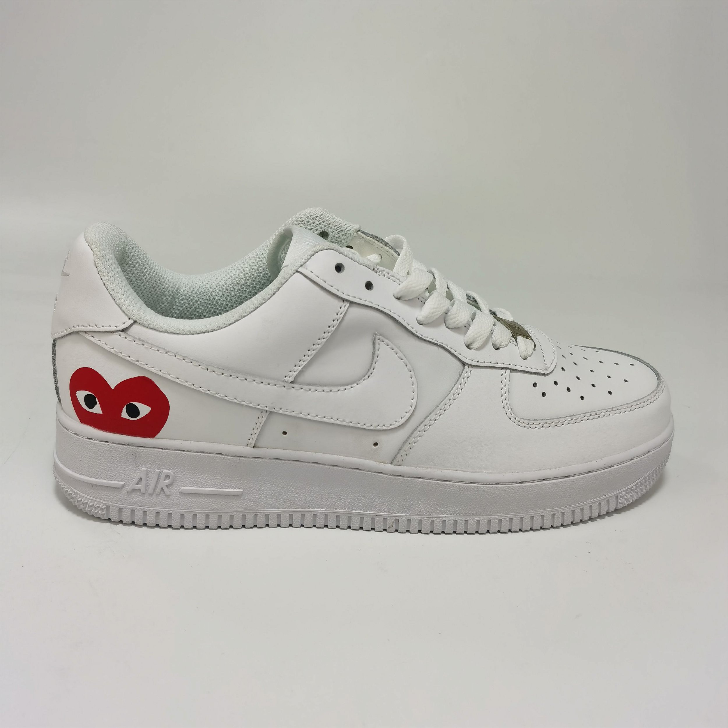 Nike air force 1 x commes des garcons red custom deals