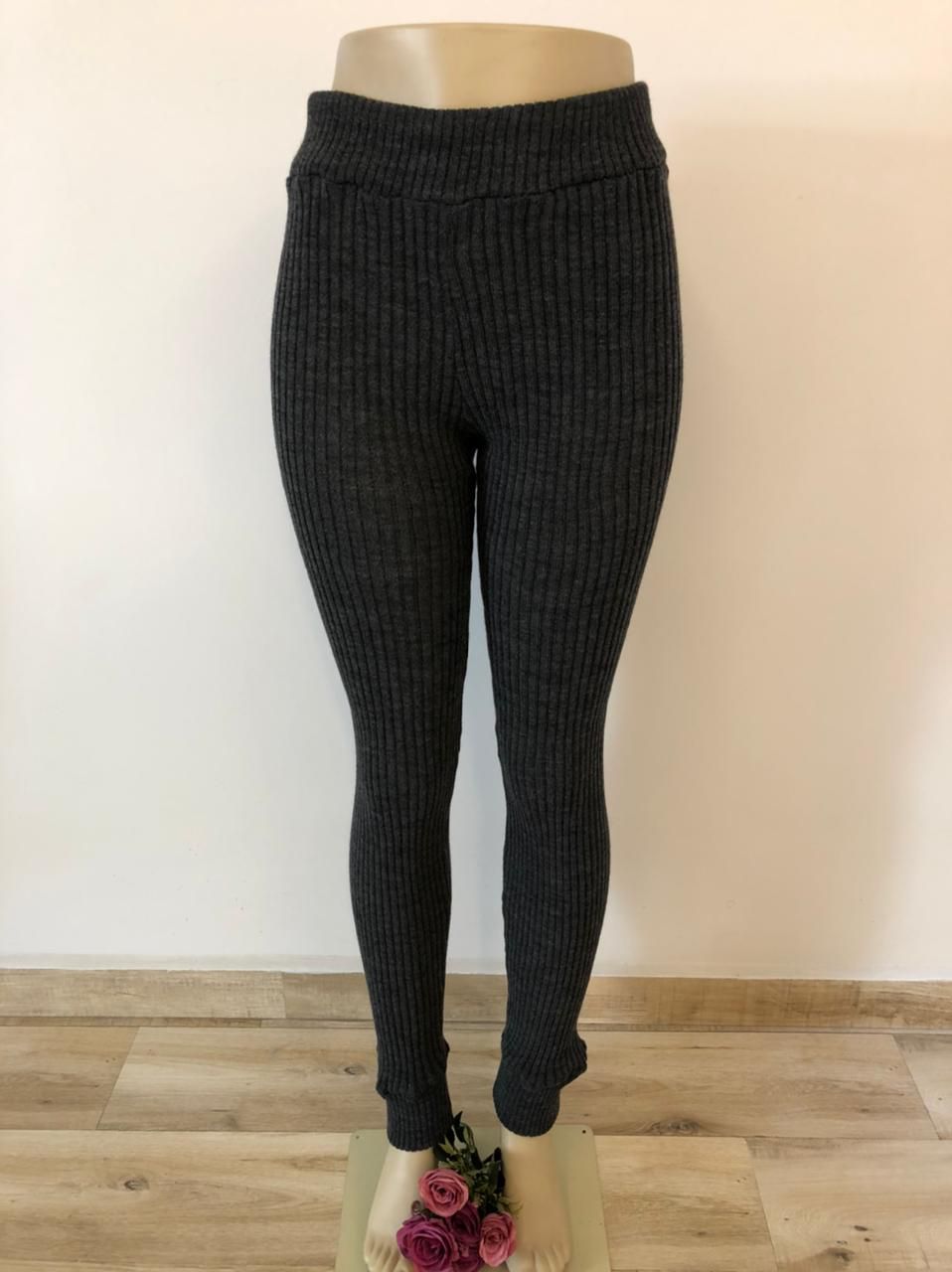 Calça Fusõ lã Frio Plus Size ideal para usar por baixo de outra, para ...