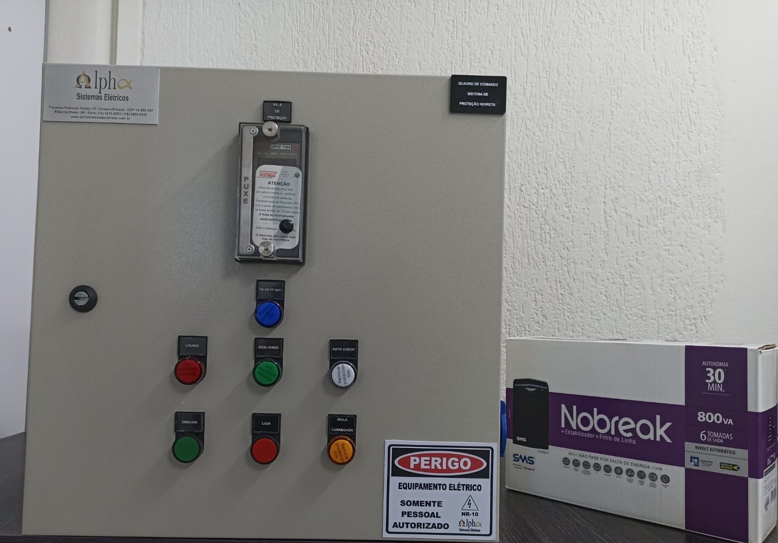 Quadro de Proteção Indireta- URP 7104 (PEXTRON) - Loja Alpha Sistemas ...