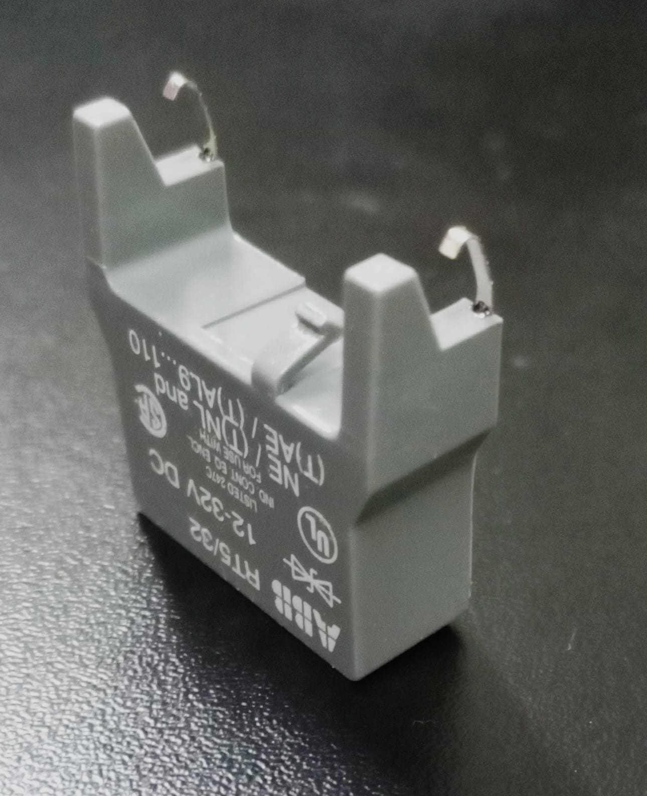 1SBN050020R1000 Supressor De Surto Rt5/32 - ABB - Loja Alpha Sistemas ...